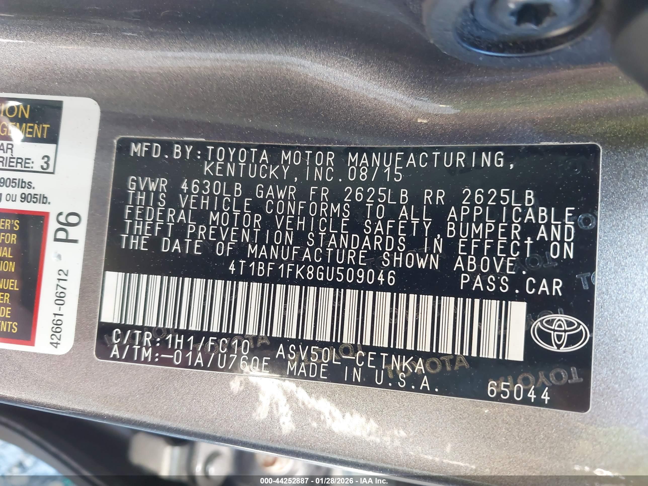 TOYOTA CAMRY image 9
