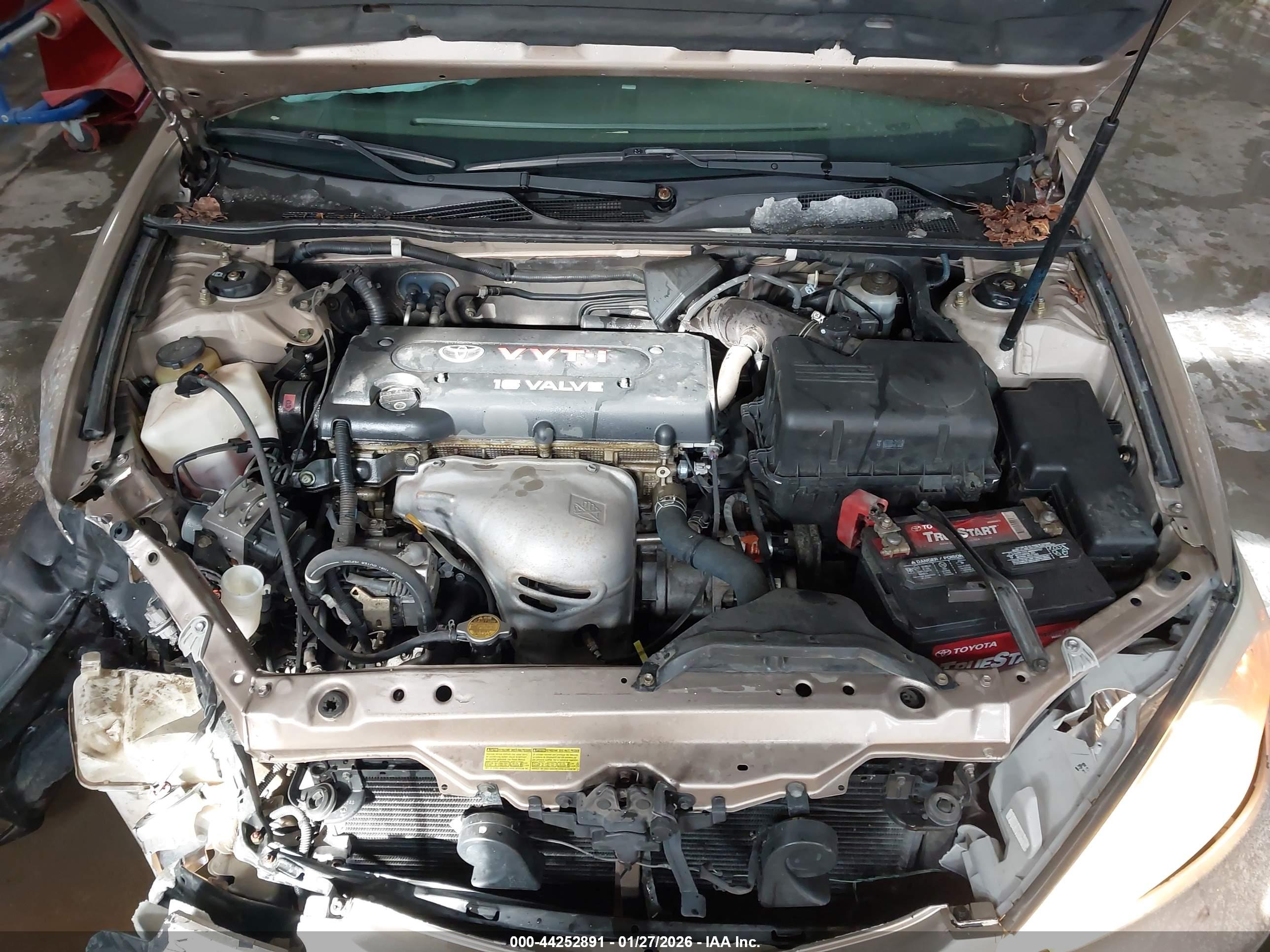 TOYOTA CAMRY image 10
