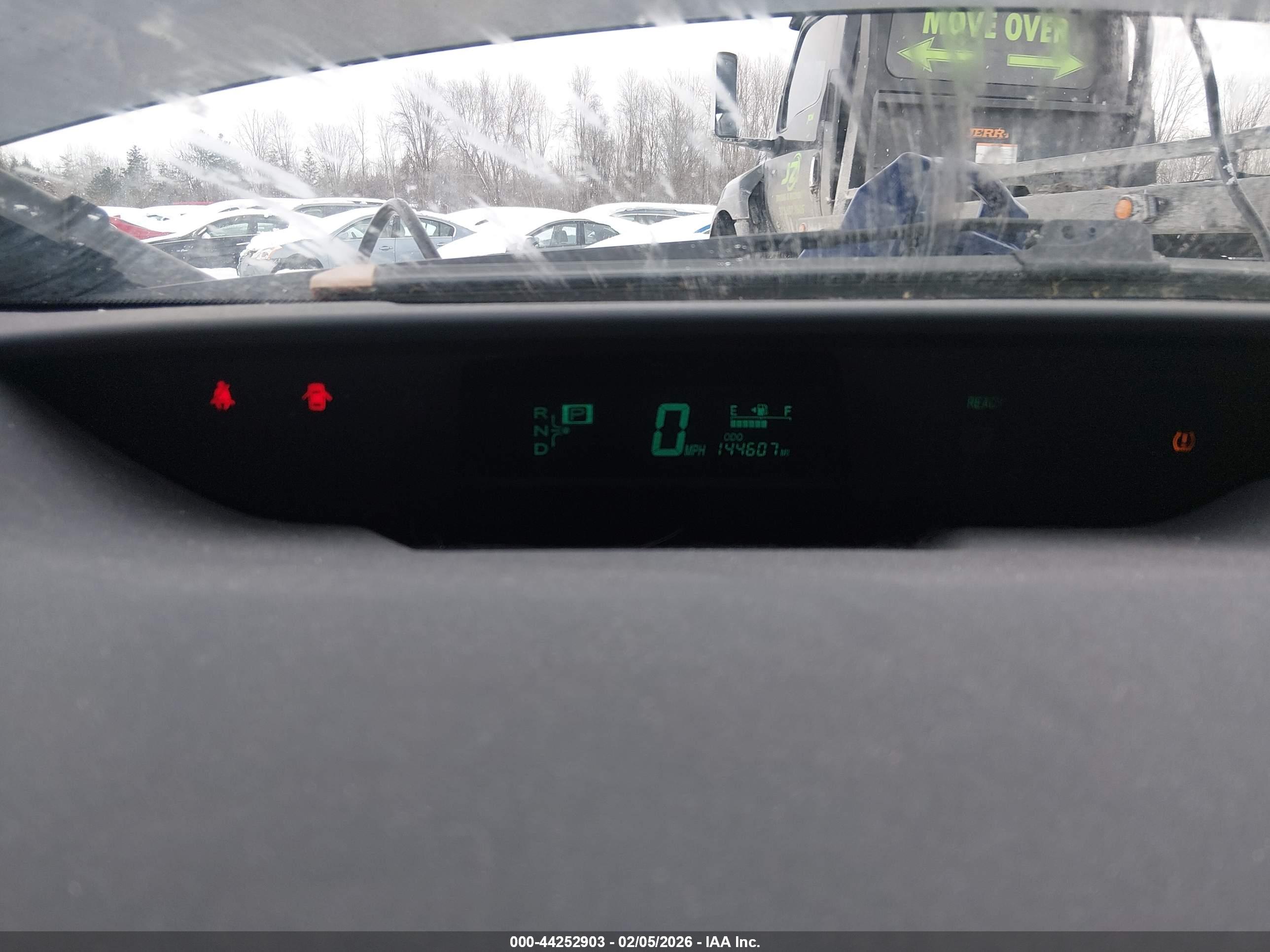 TOYOTA PRIUS image 7