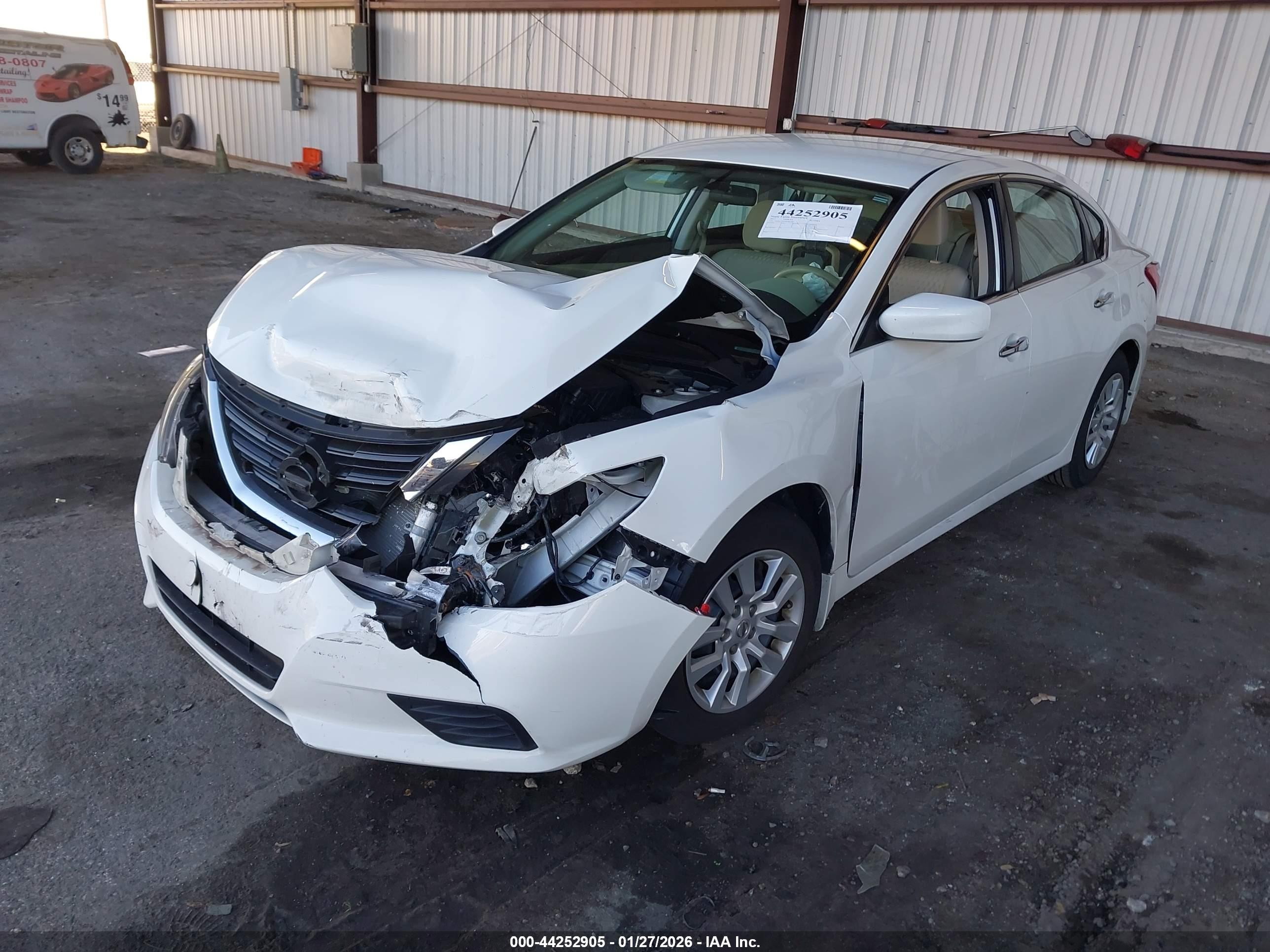 NISSAN ALTIMA image 2