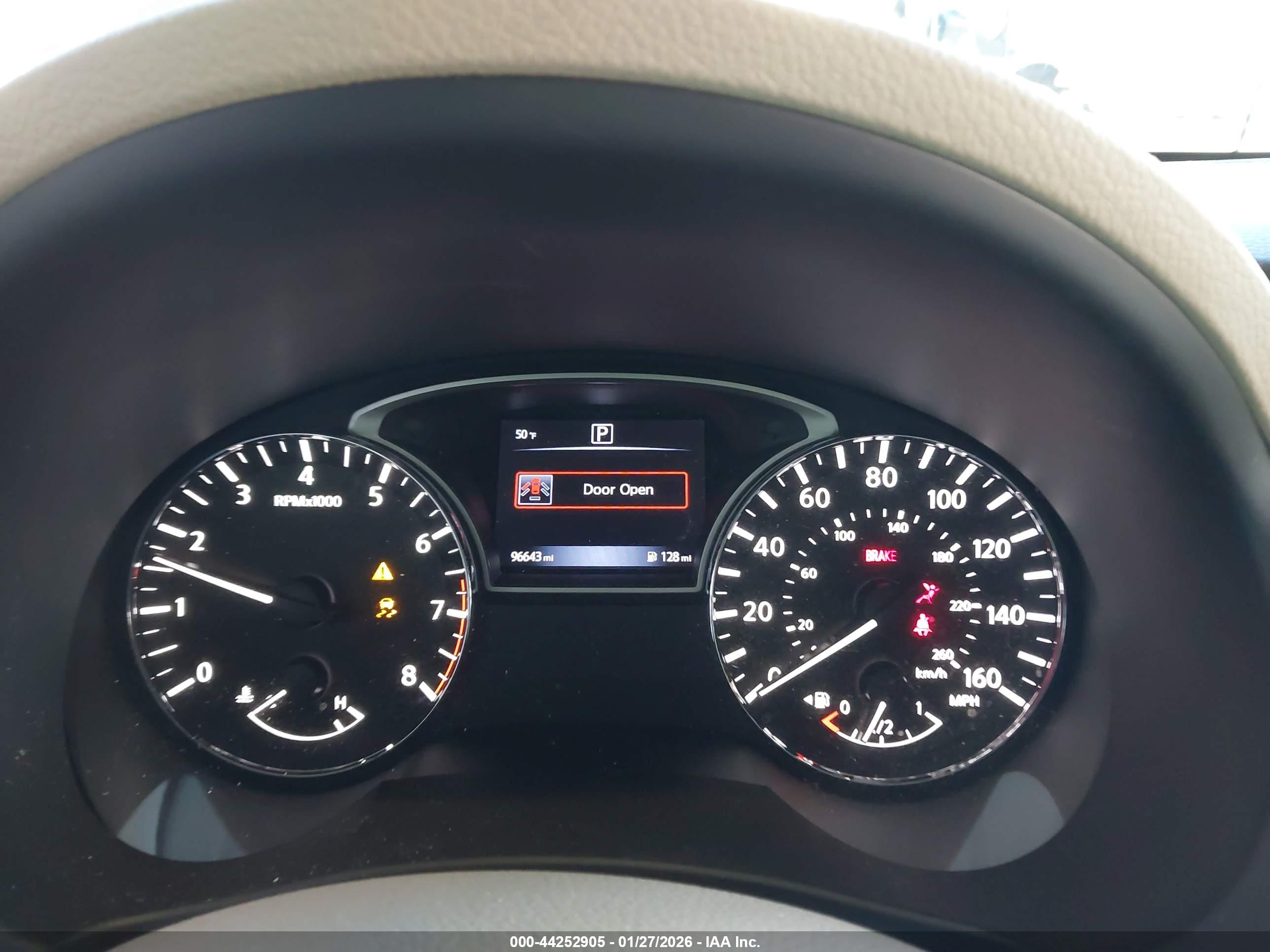 NISSAN ALTIMA image 7