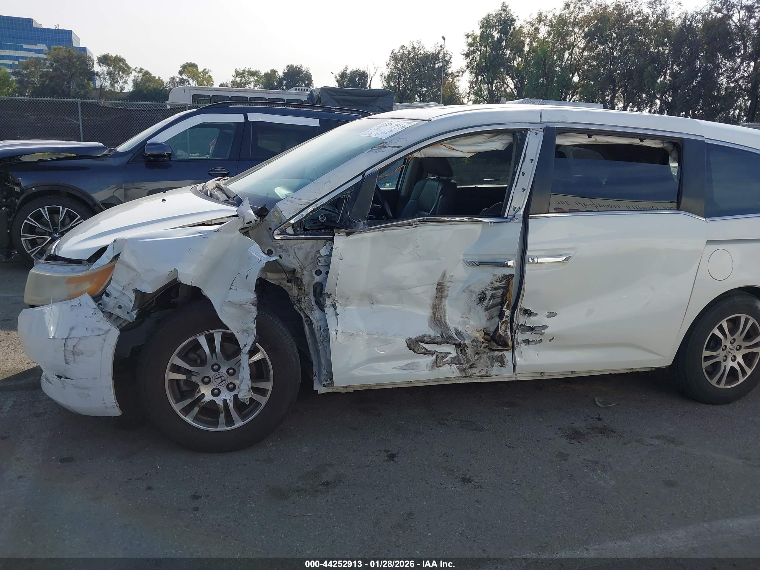 HONDA ODYSSEY image 6