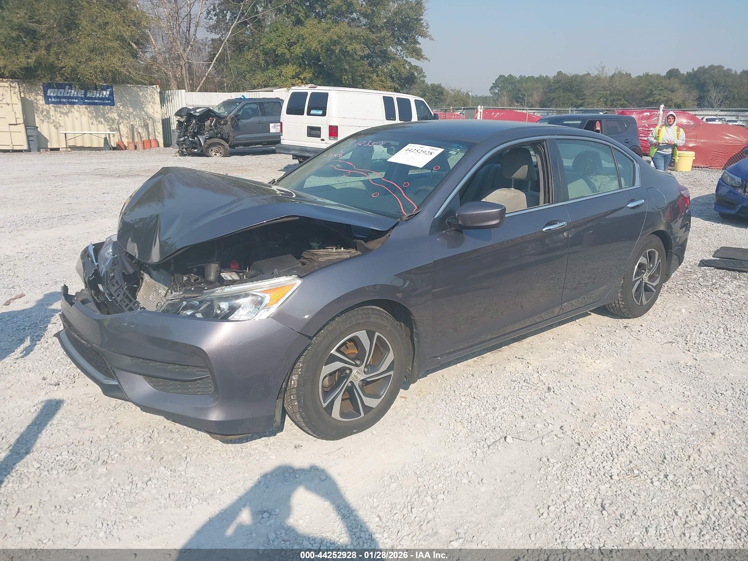 HONDA ACCORD image 2
