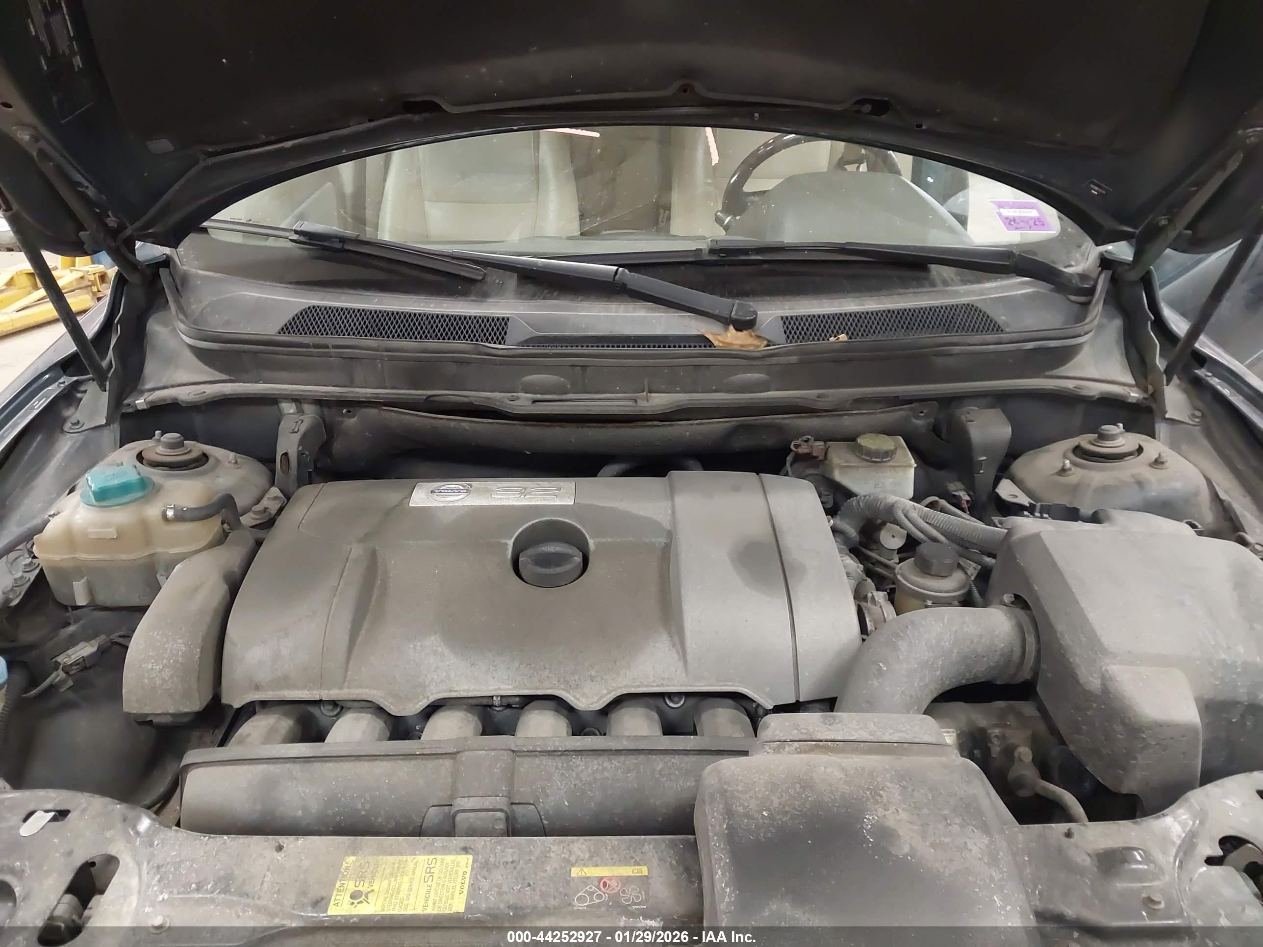 VOLVO XC90 image 10
