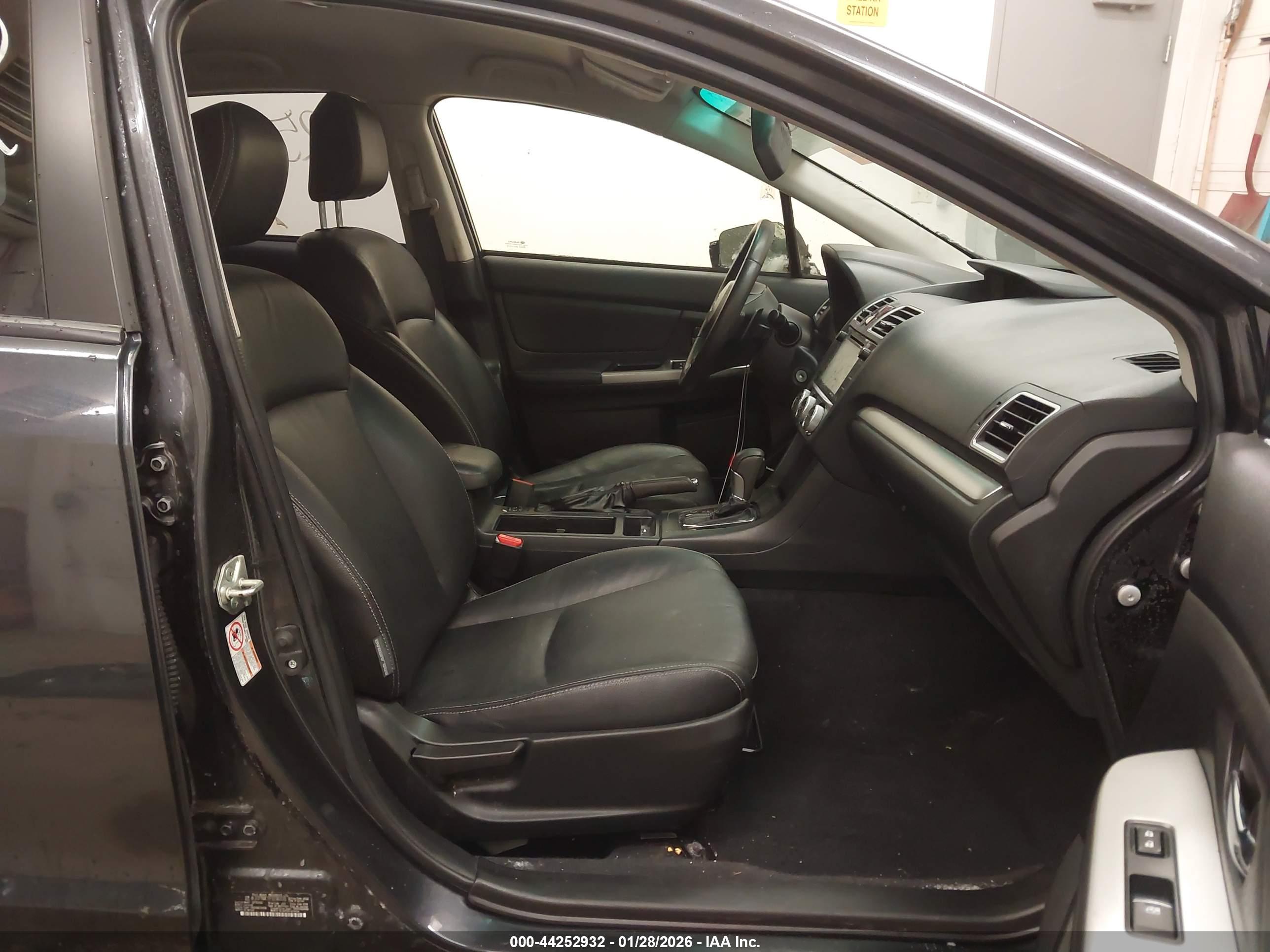 SUBARU XV image 5