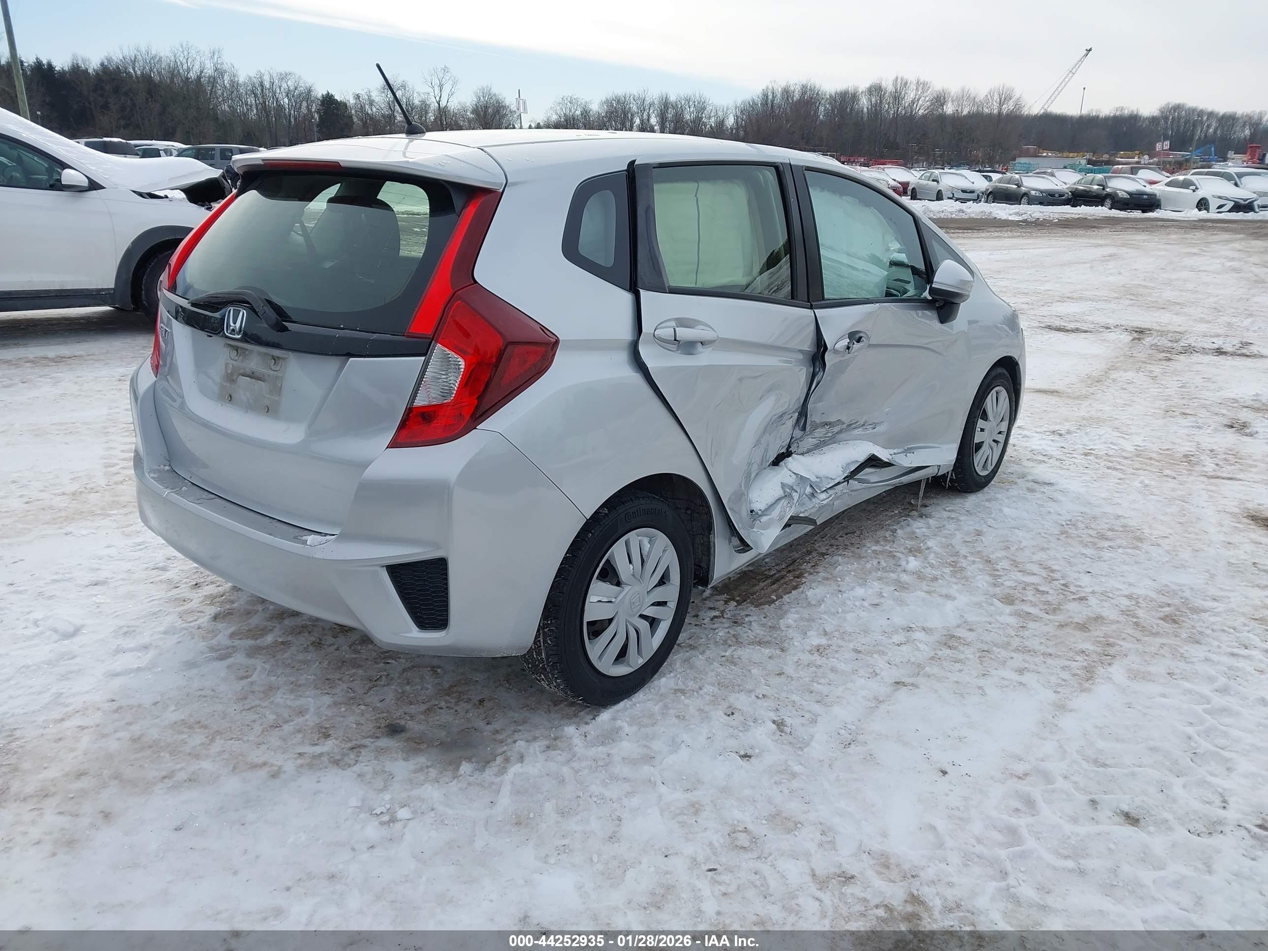 HONDA FIT image 4
