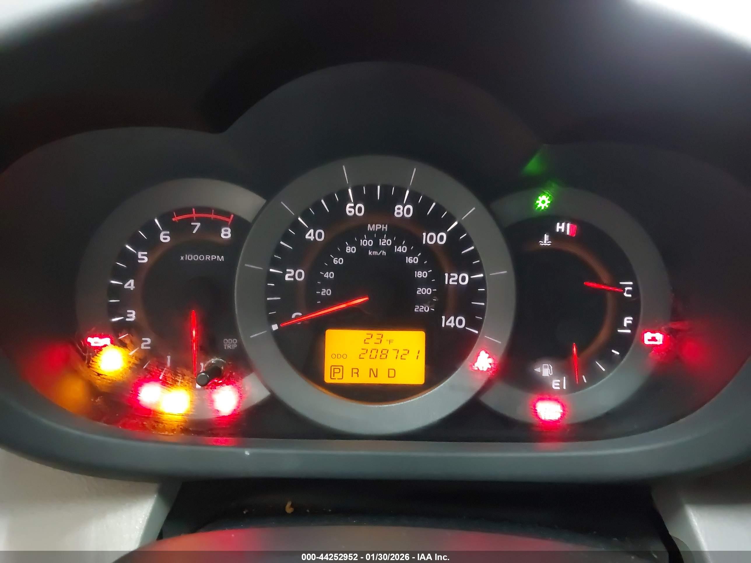 TOYOTA RAV4 image 7
