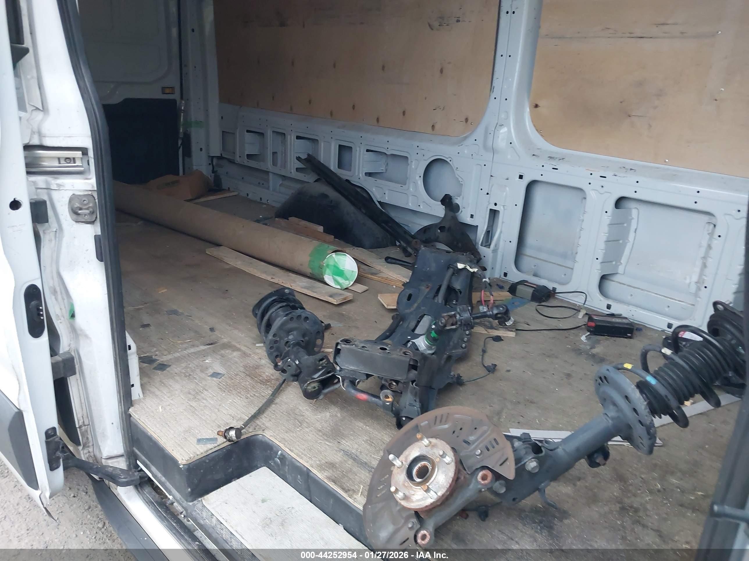 FORD TRANSIT-350 image 8