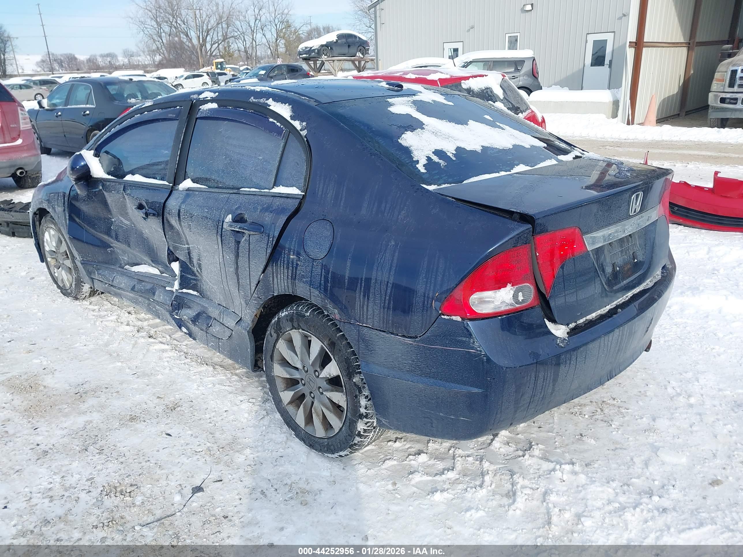 HONDA CIVIC image 3