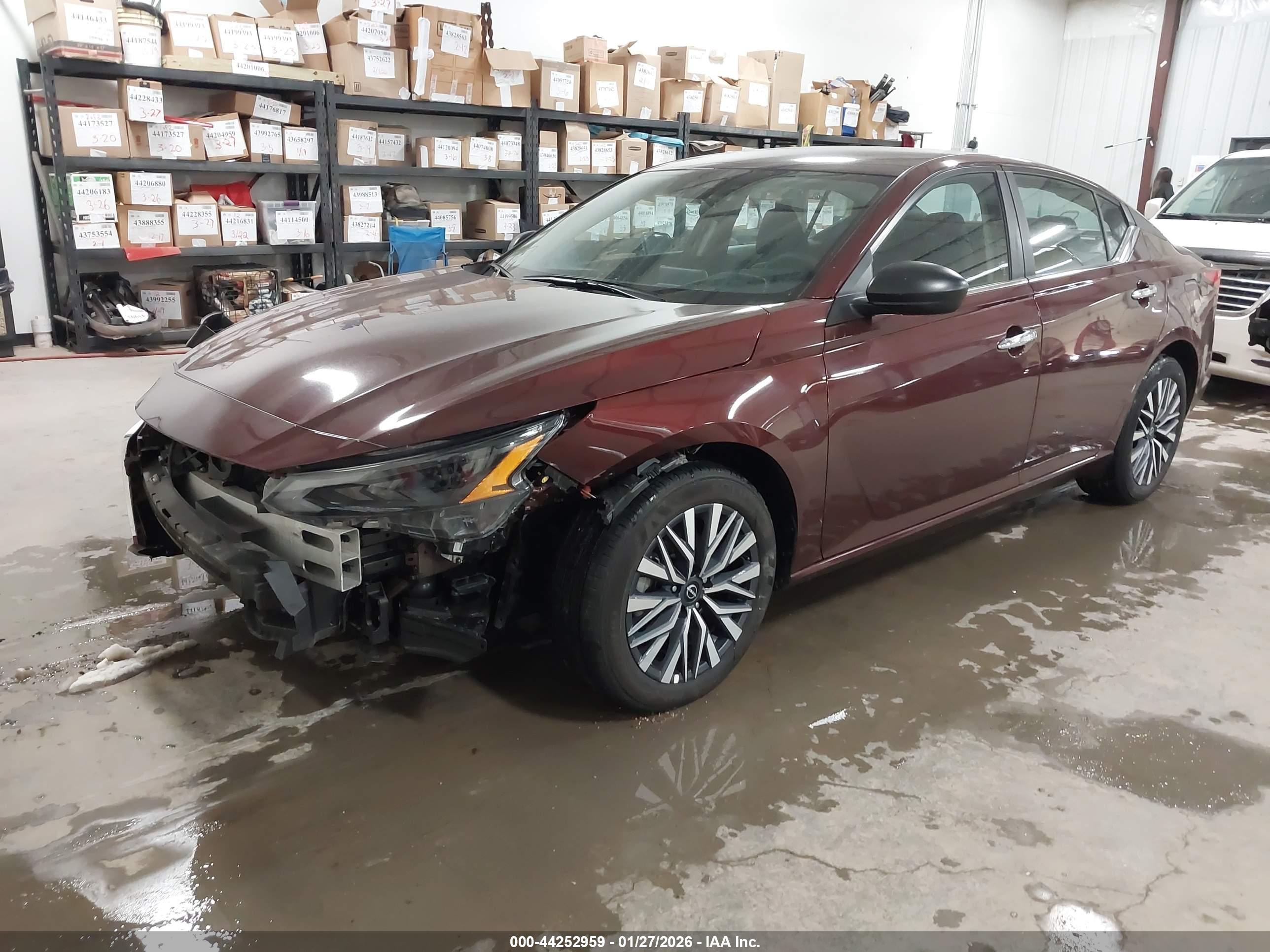 NISSAN ALTIMA image 2
