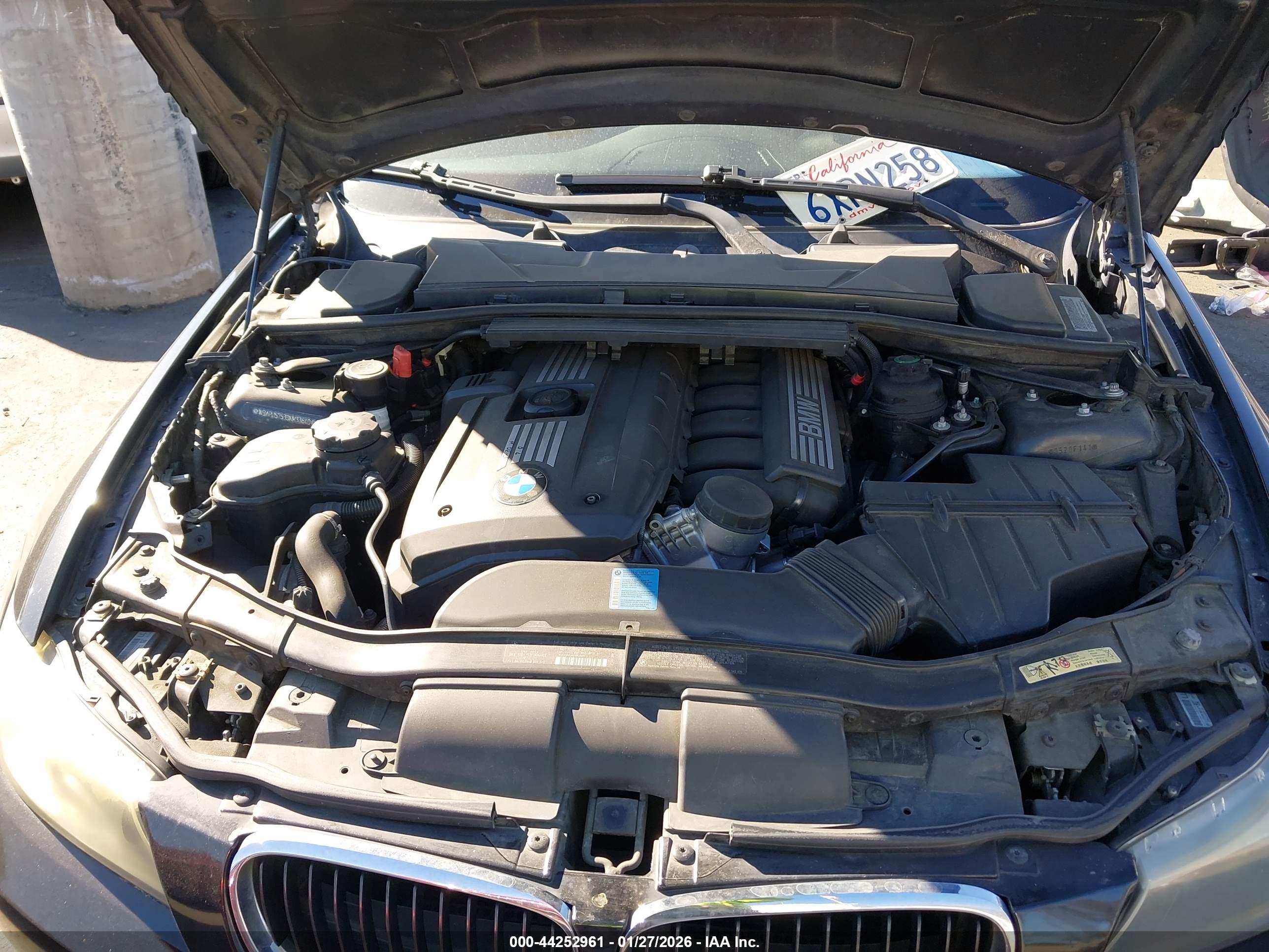 BMW 328I image 10