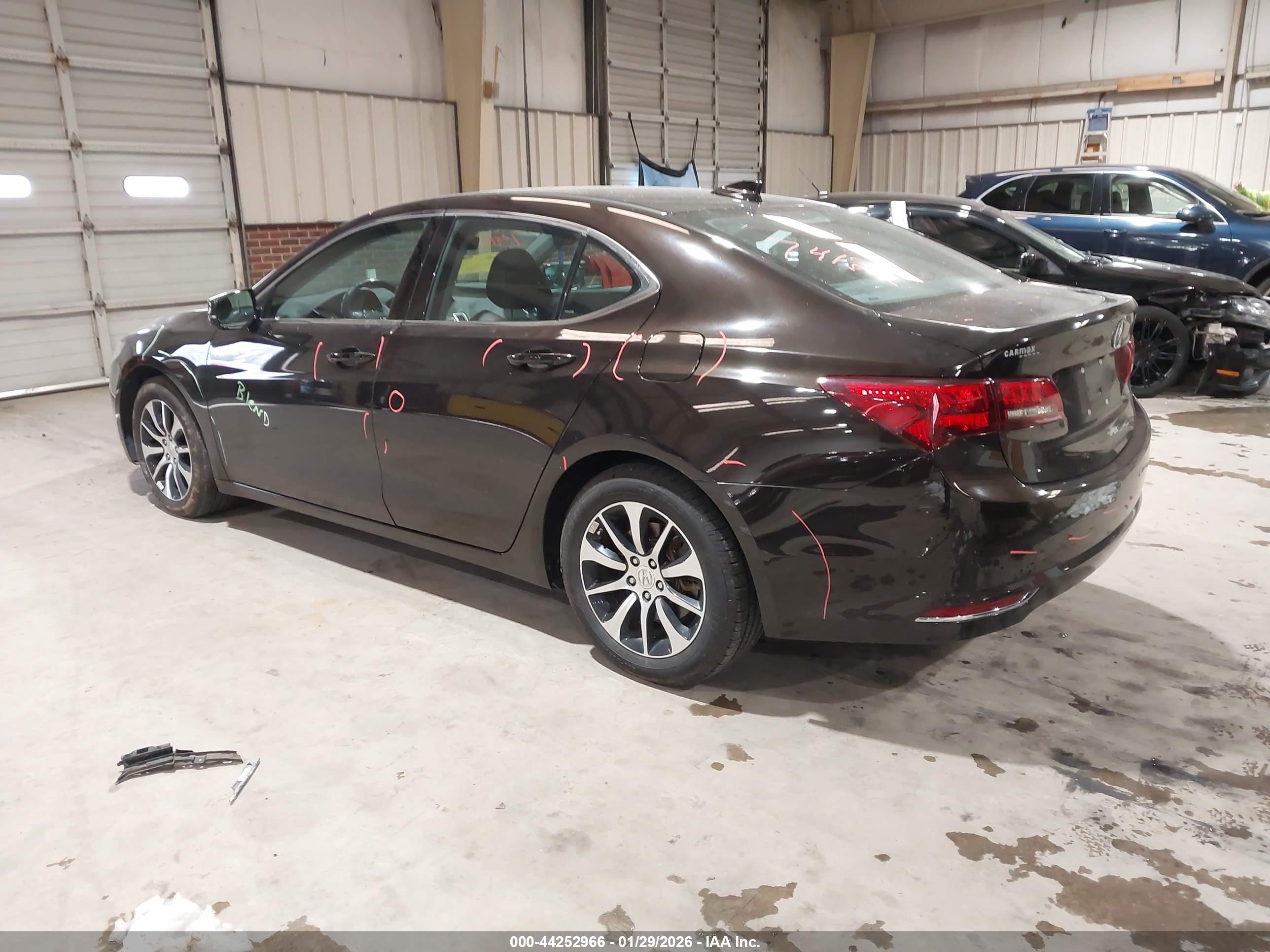 ACURA TLX image 3