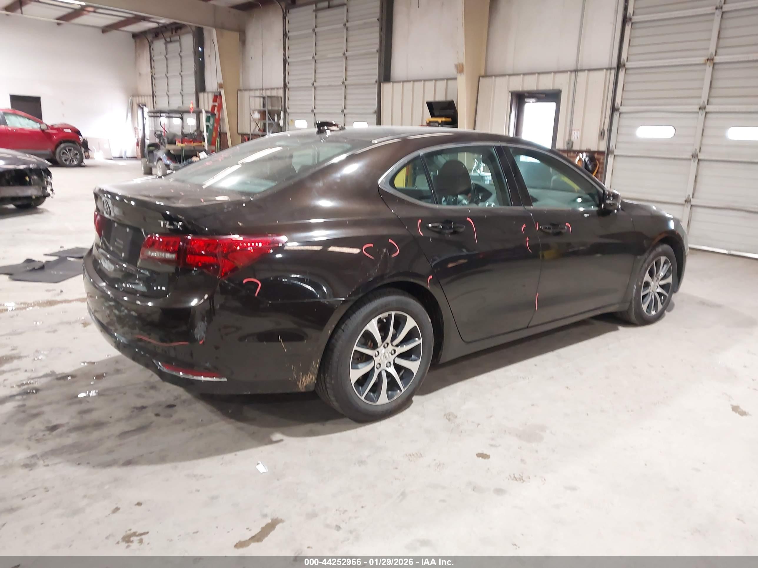 ACURA TLX image 4