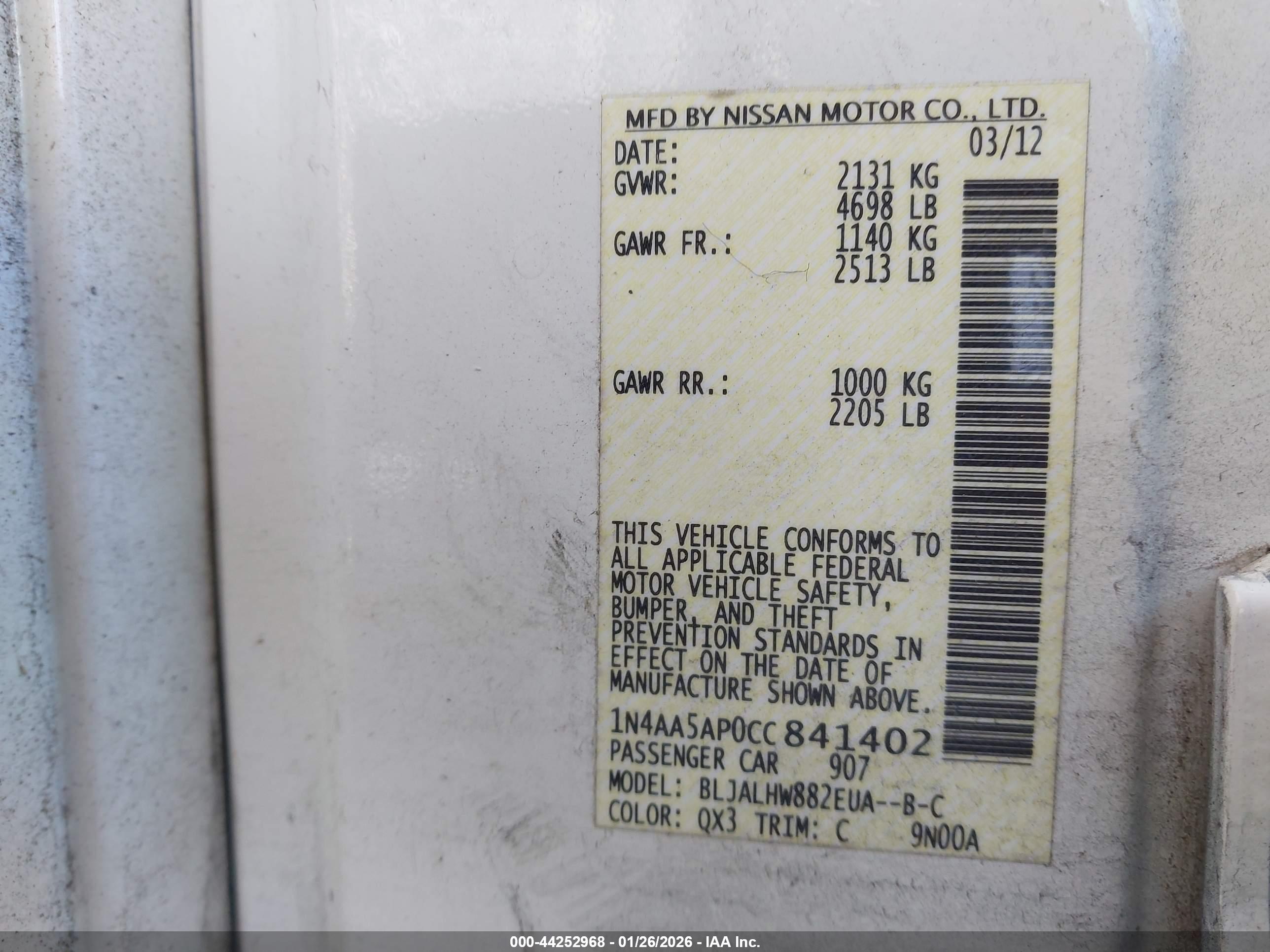 NISSAN MAXIMA image 9