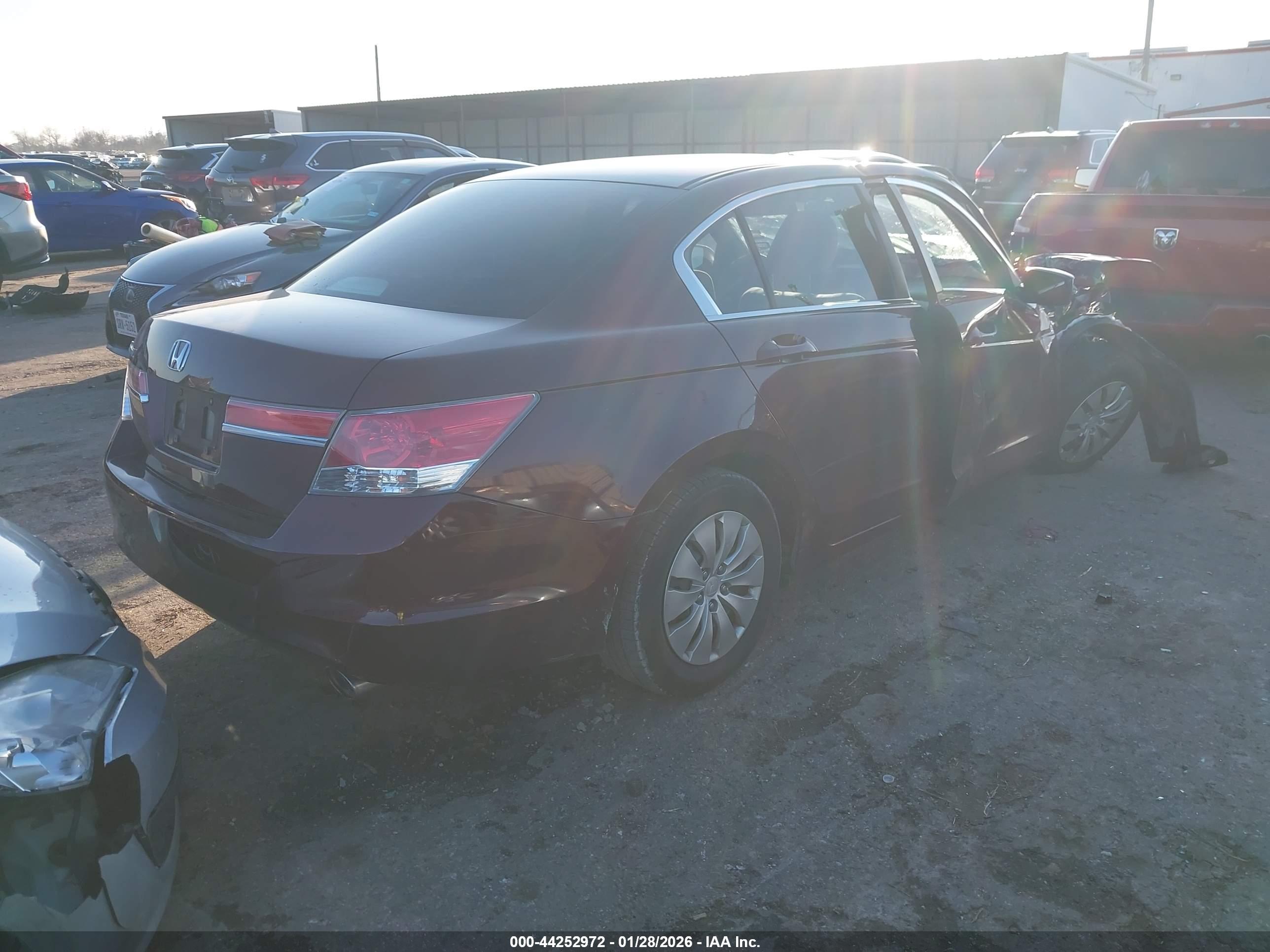 HONDA ACCORD image 4