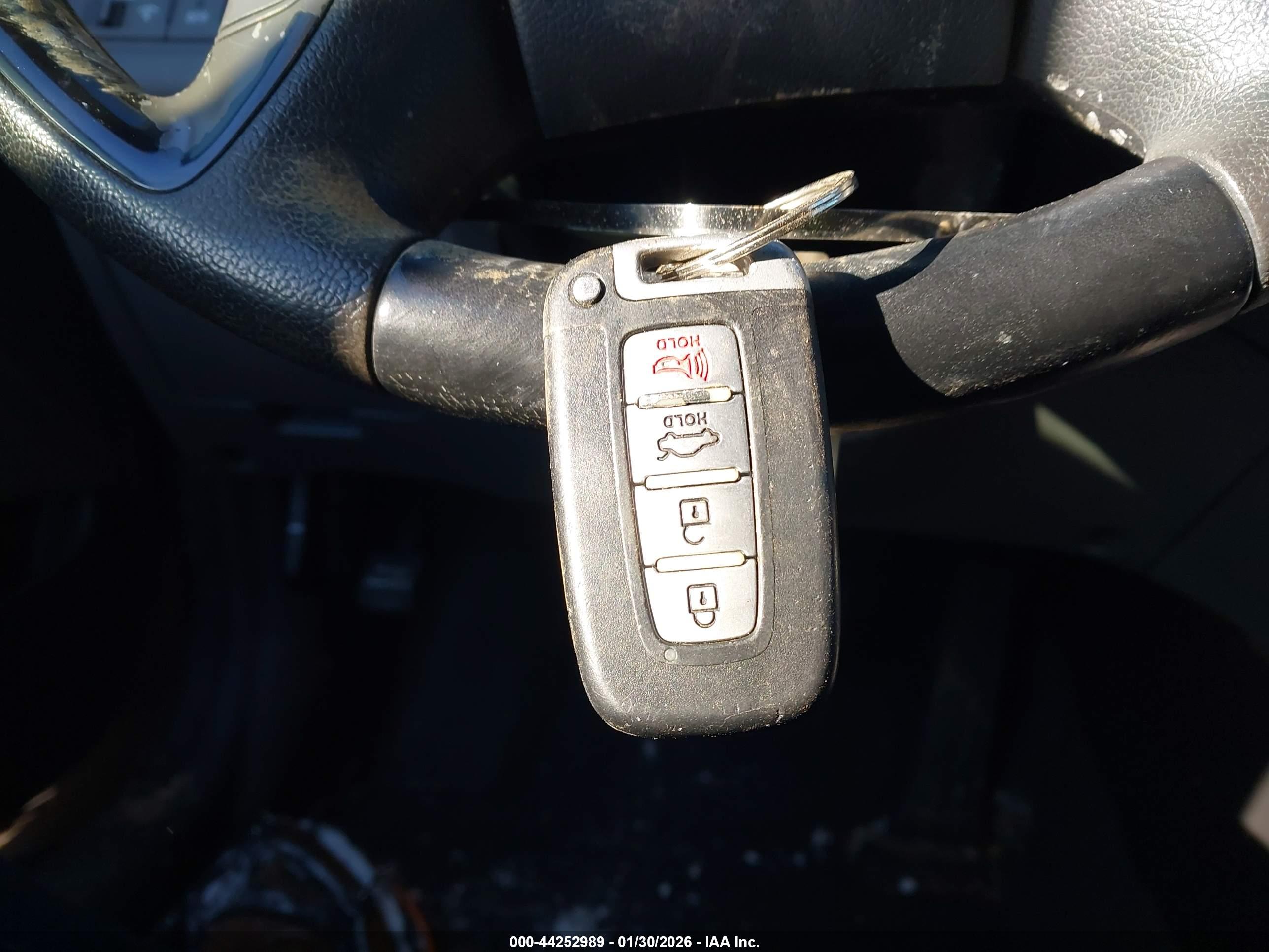 HYUNDAI SONATA image 11