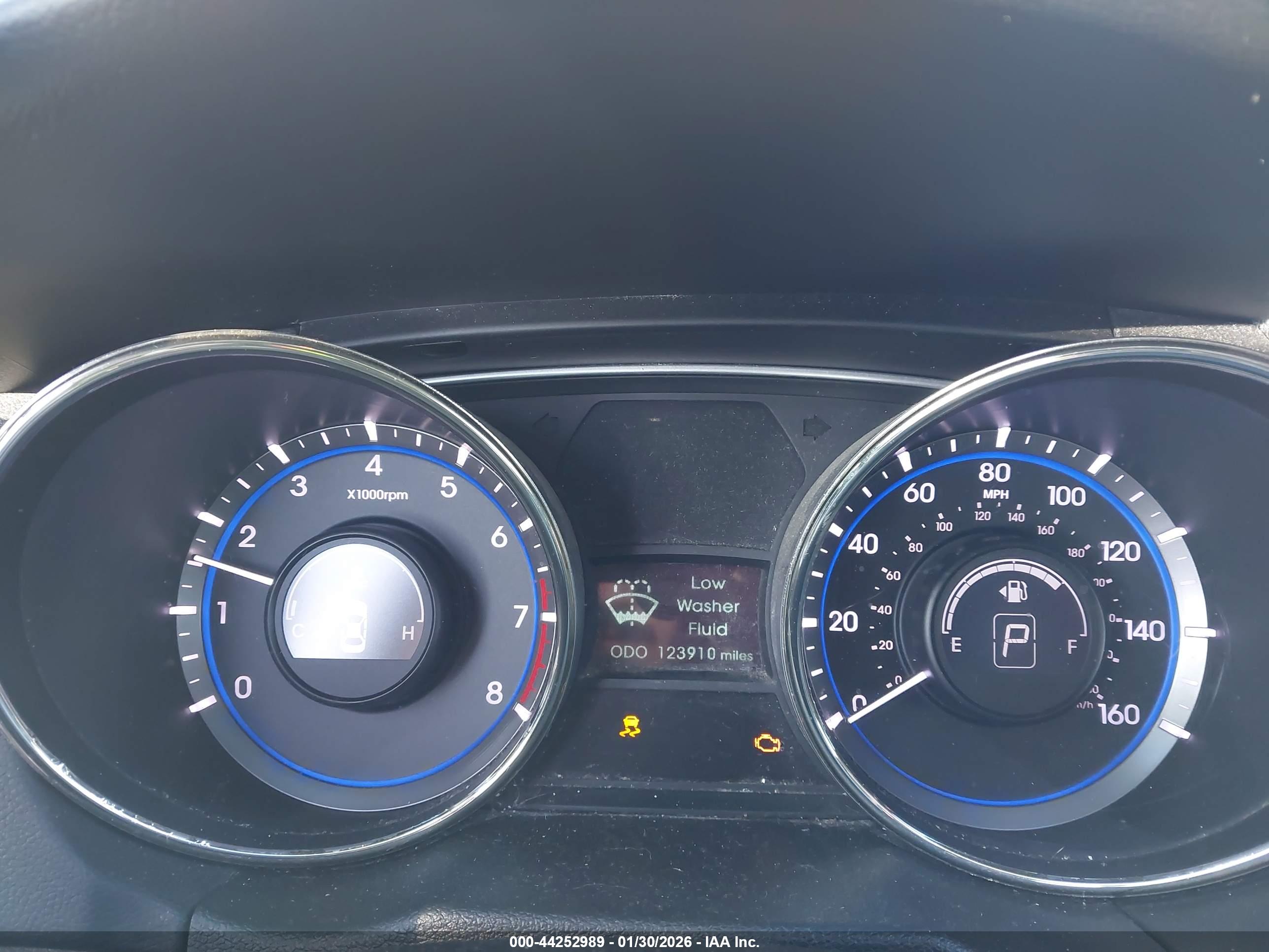 HYUNDAI SONATA image 7