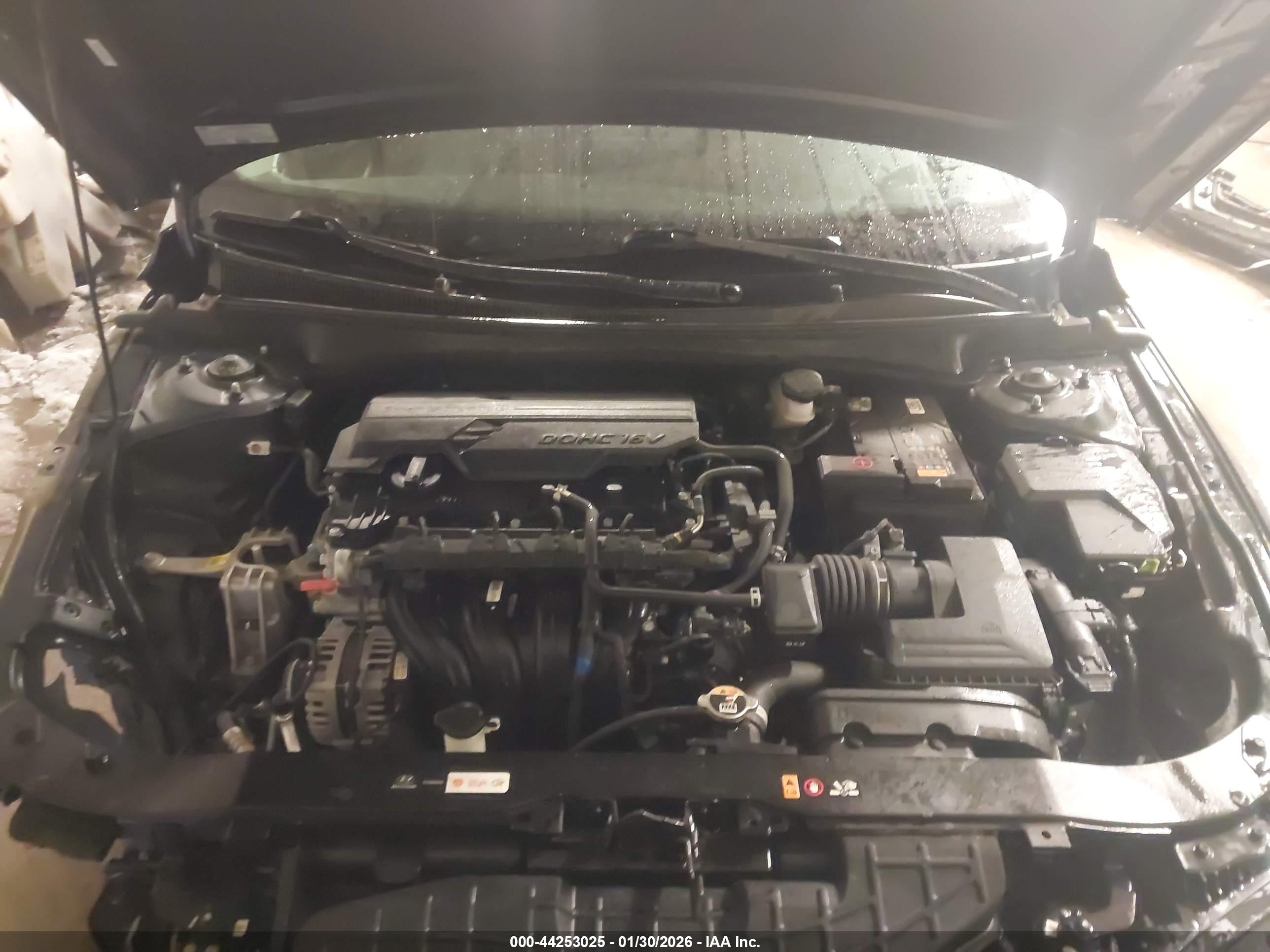 HYUNDAI ELANTRA image 10