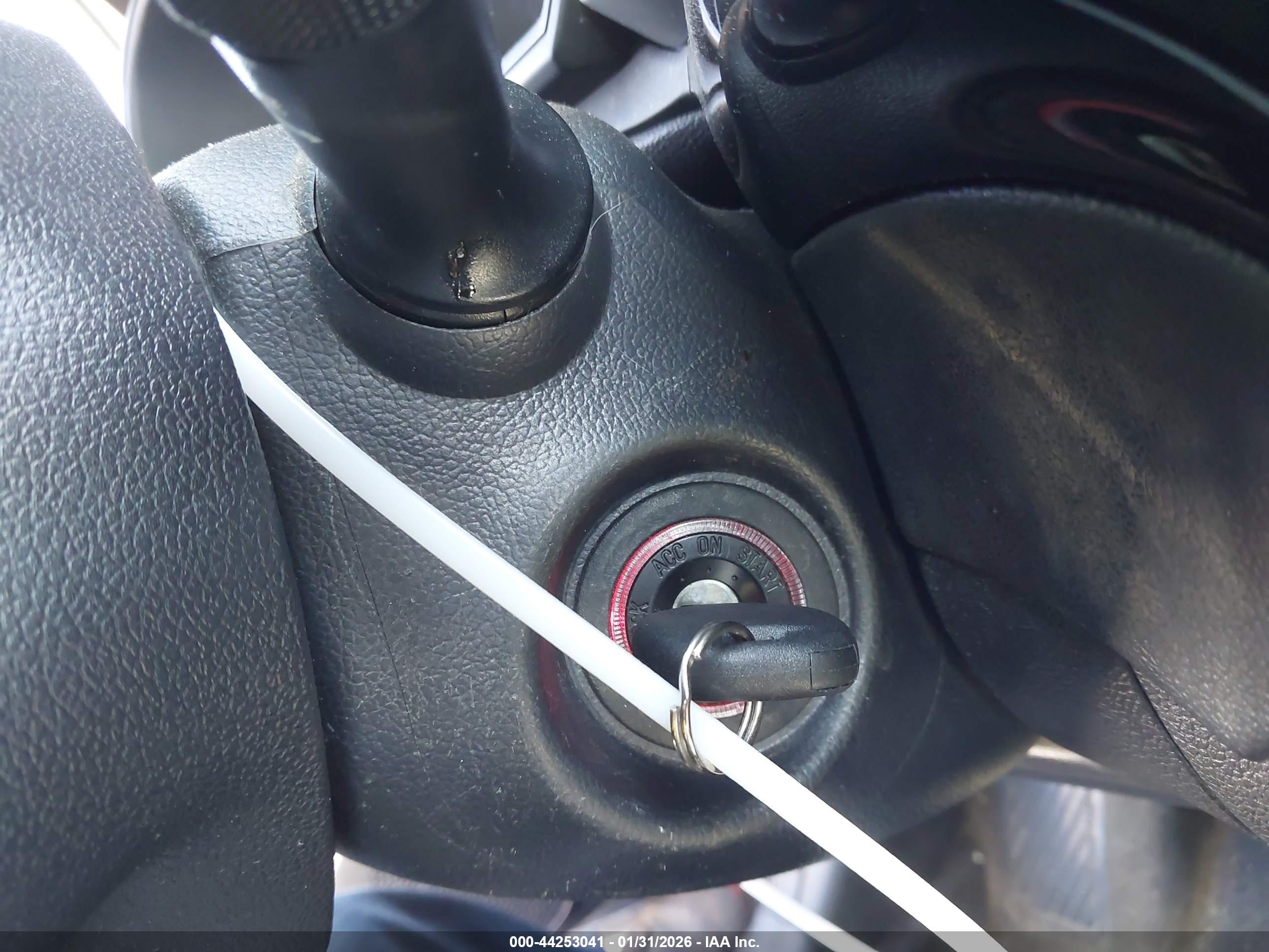 KIA RIO image 11