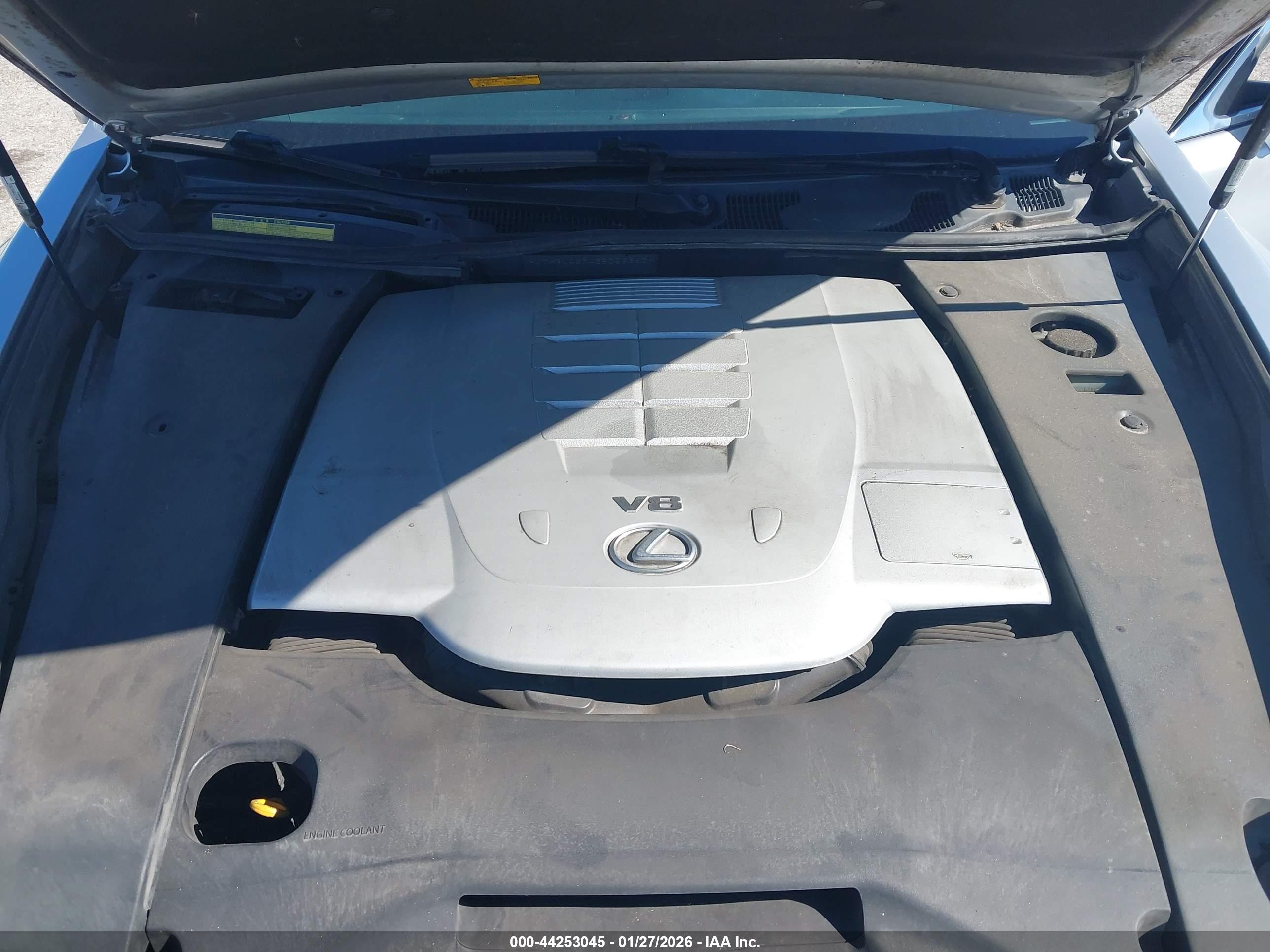 LEXUS LS image 10