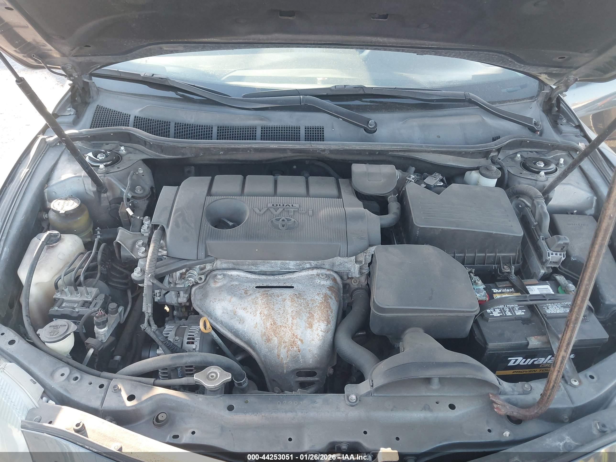 TOYOTA CAMRY image 10