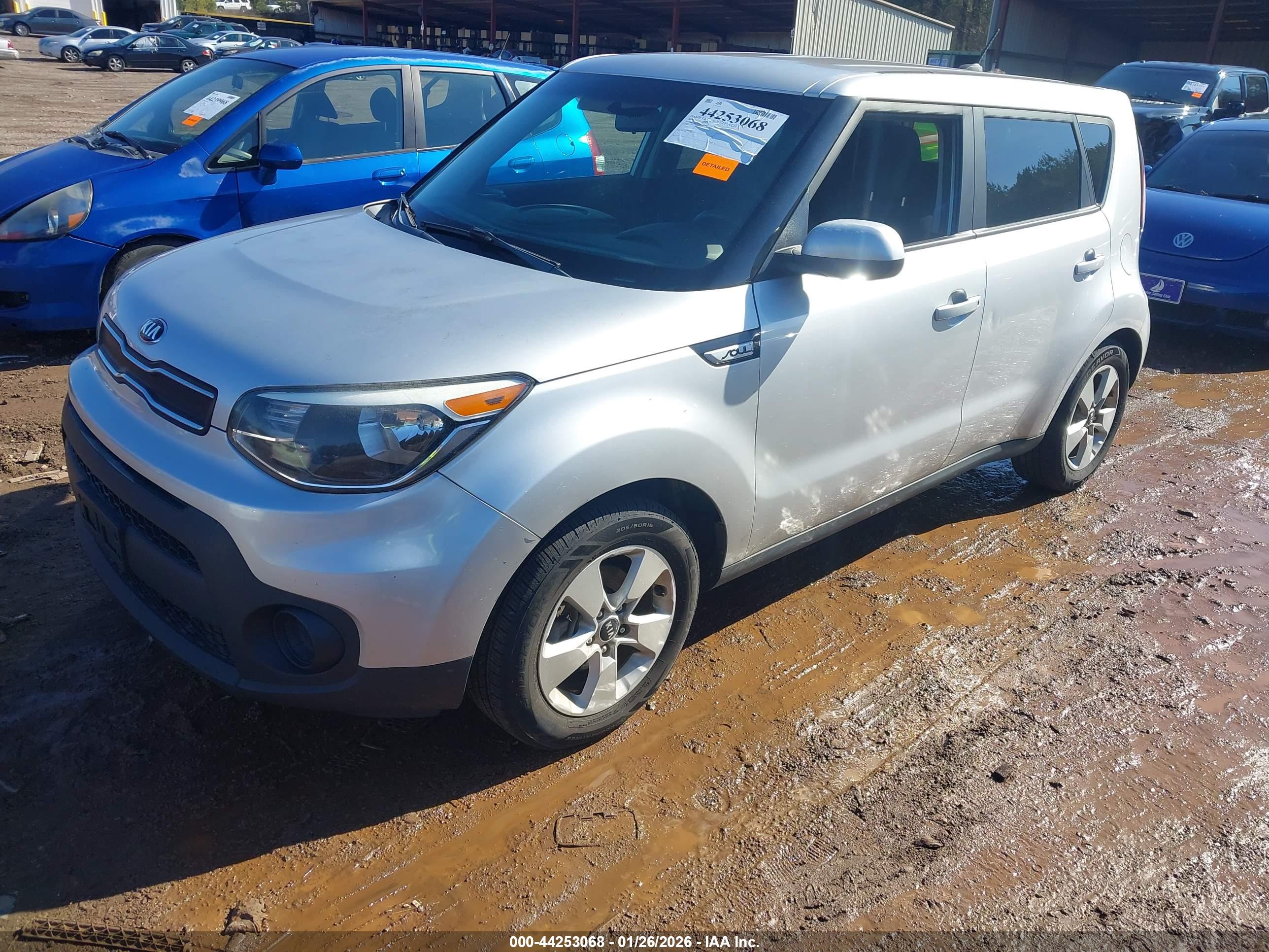 KIA SOUL image 2