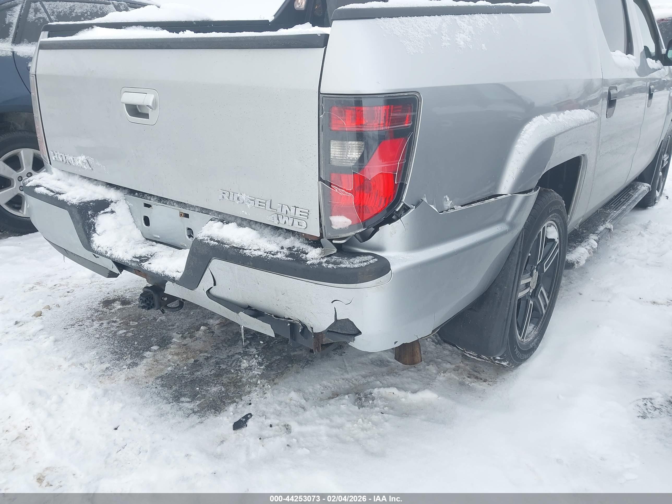 HONDA RIDGELINE image 6
