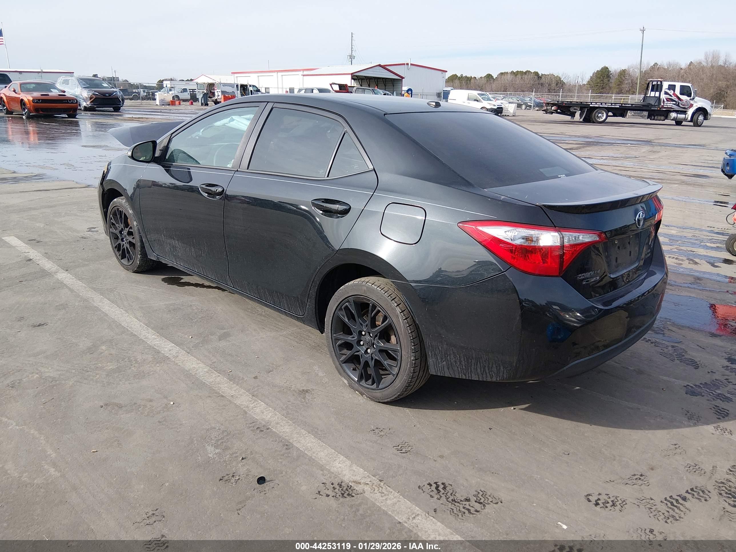 TOYOTA COROLLA image 3