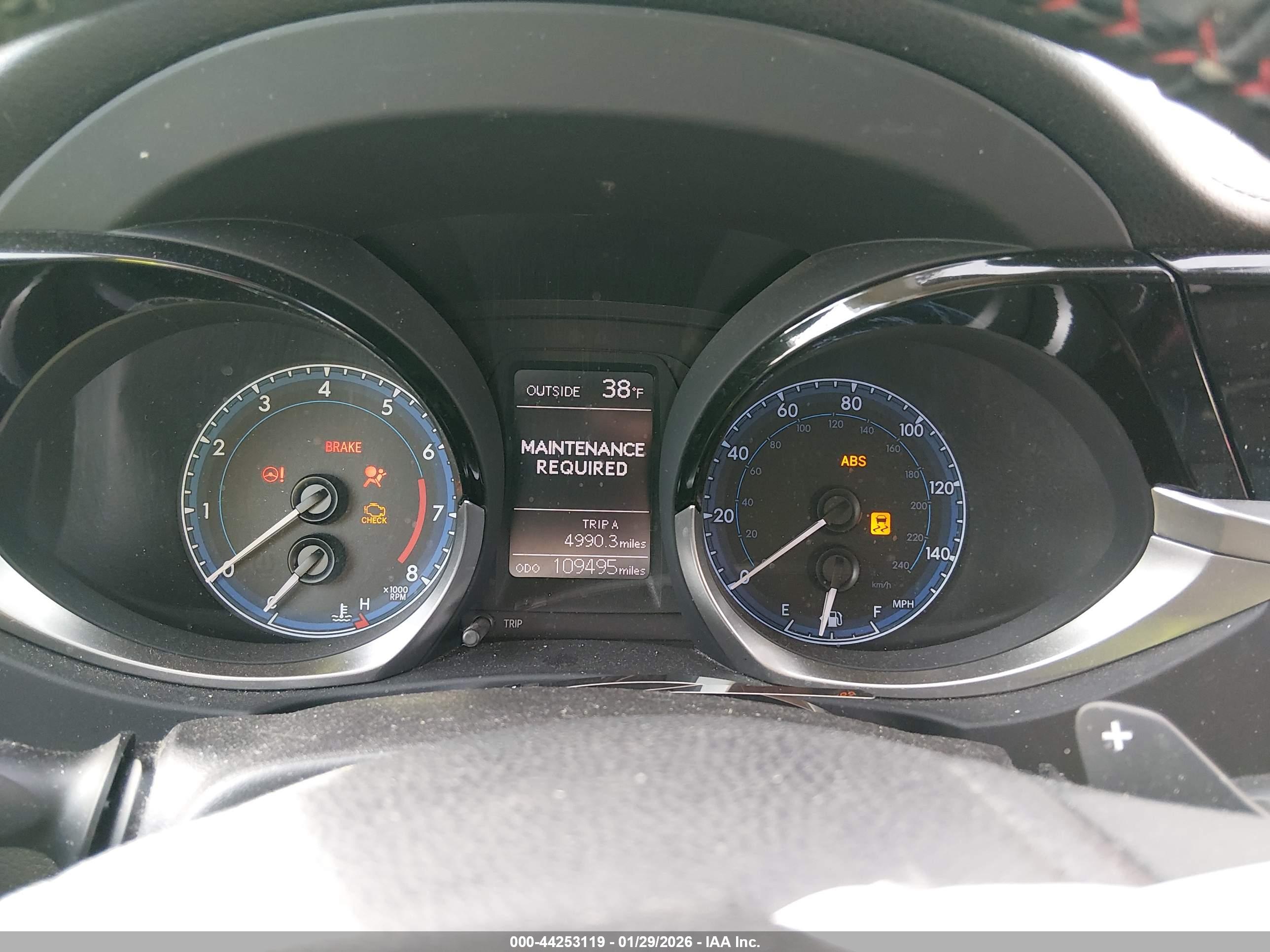 TOYOTA COROLLA image 7