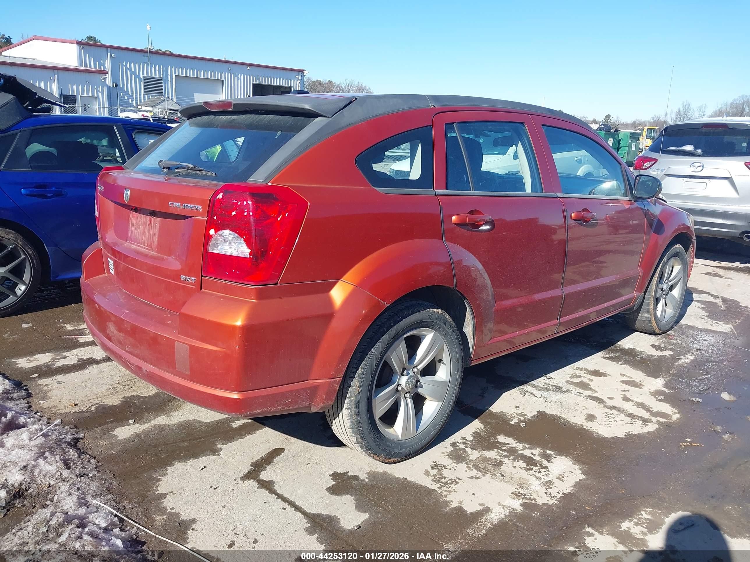 DODGE CALIBER image 4