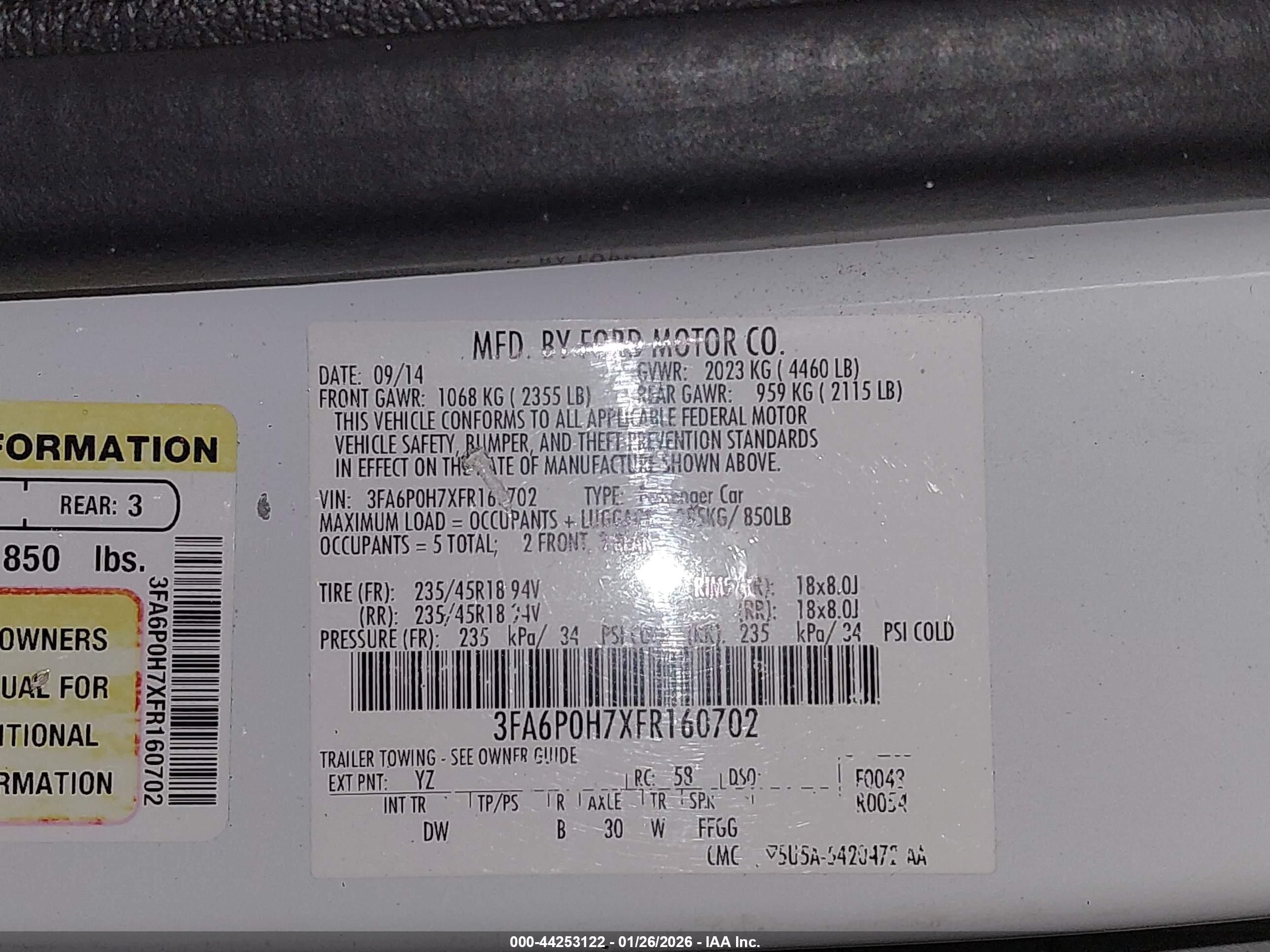 FORD FUSION image 9