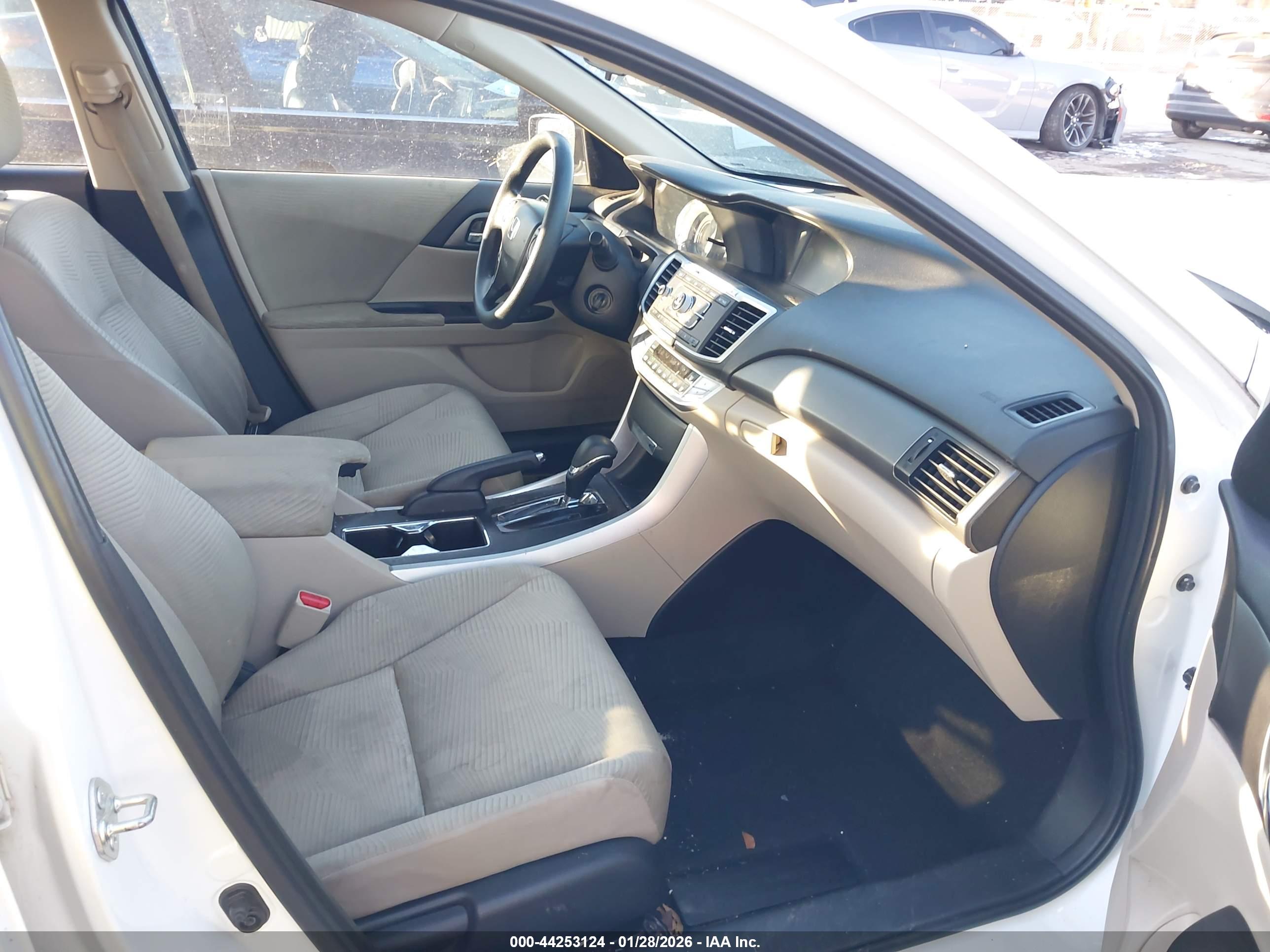 HONDA ACCORD image 5