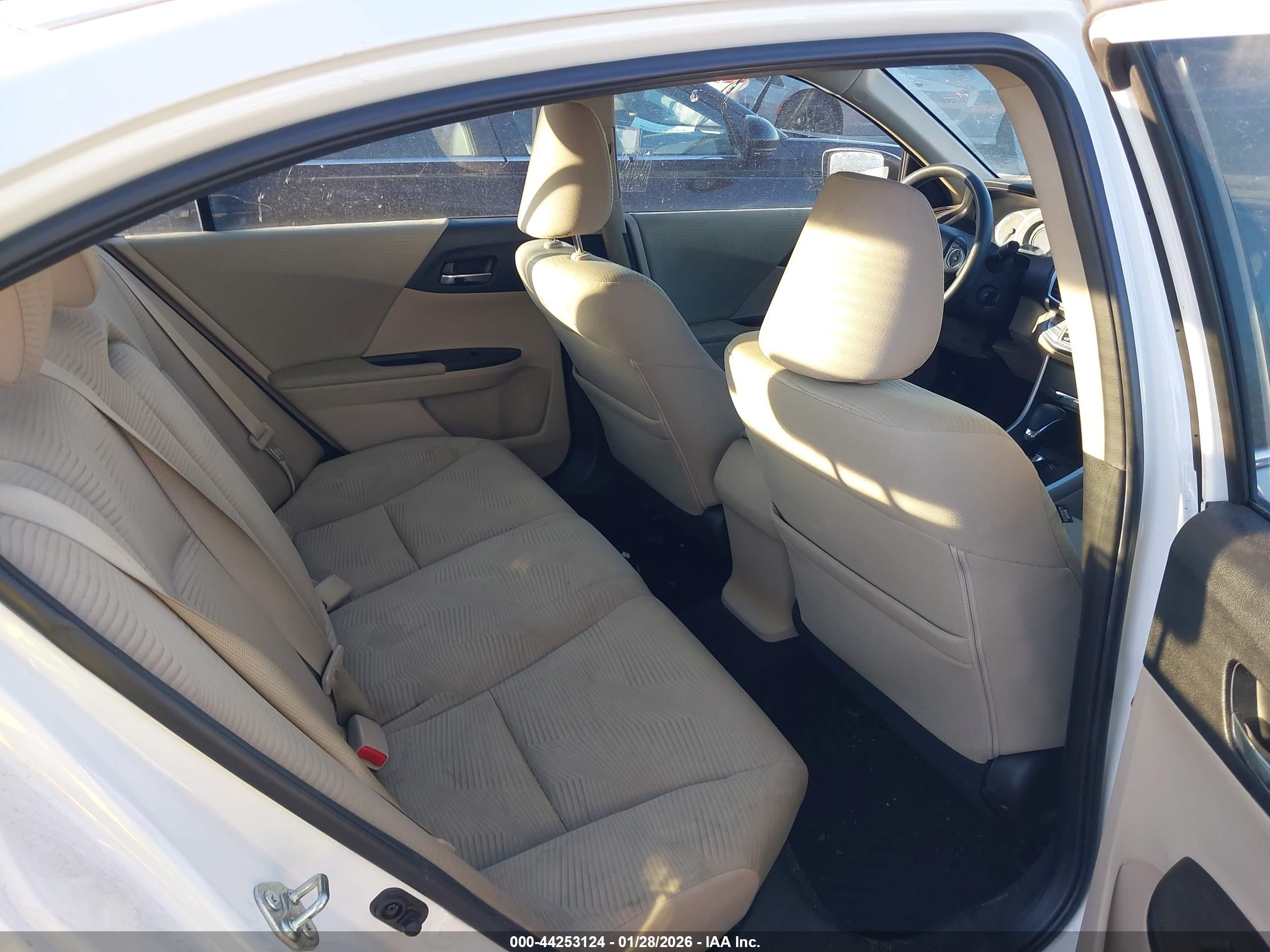 HONDA ACCORD image 8