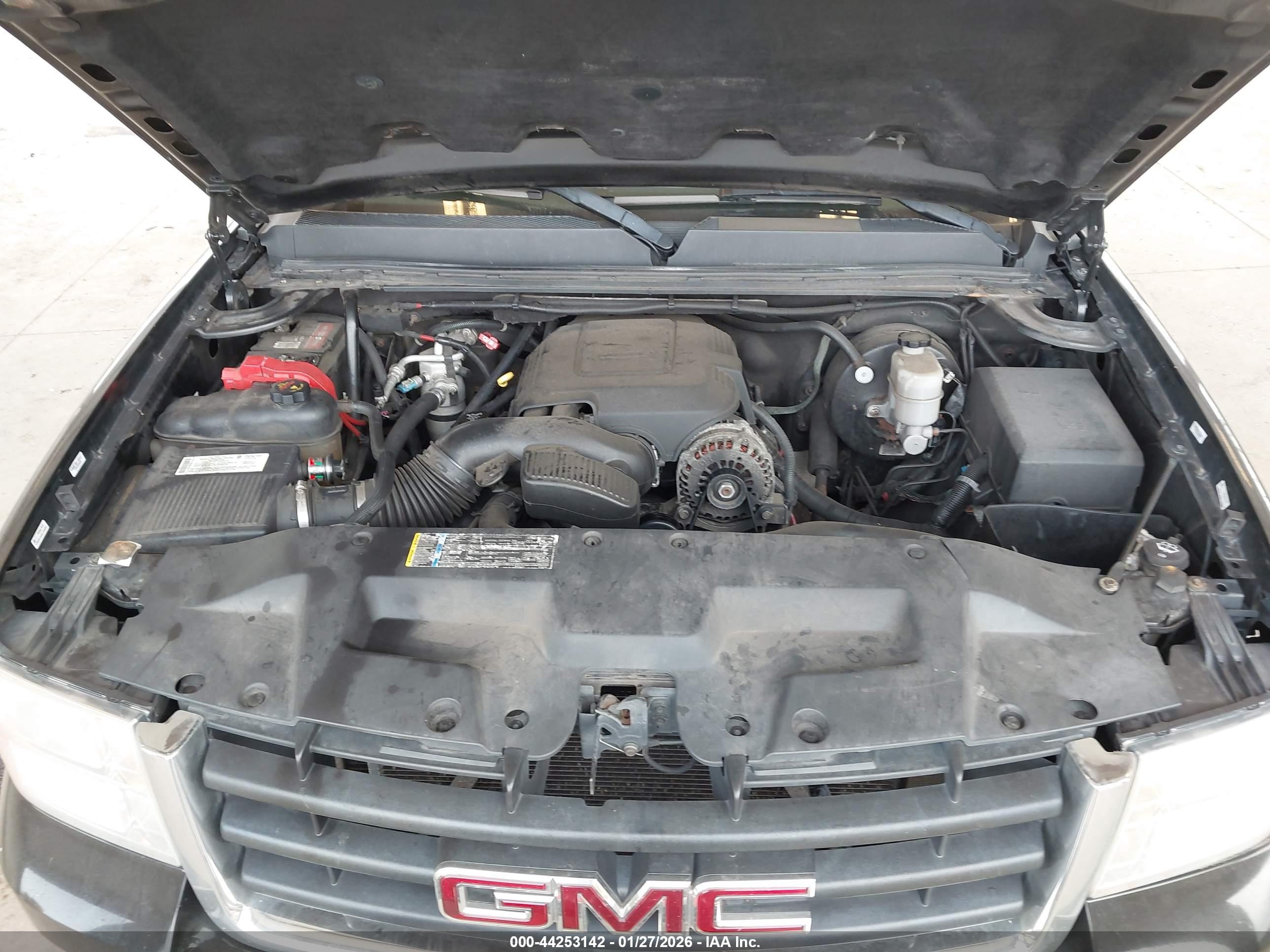 GMC SIERRA image 10