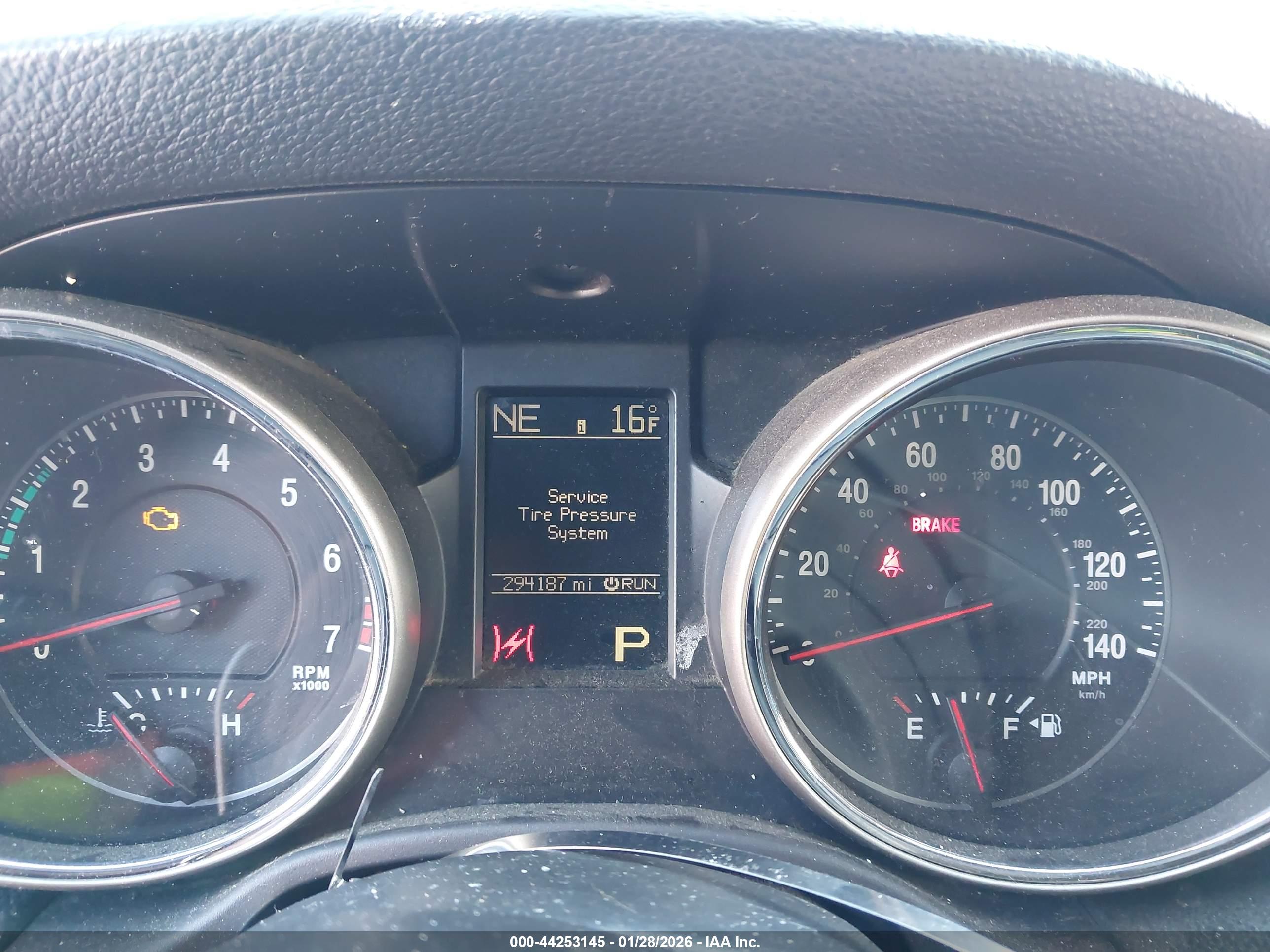 JEEP GRAND image 7