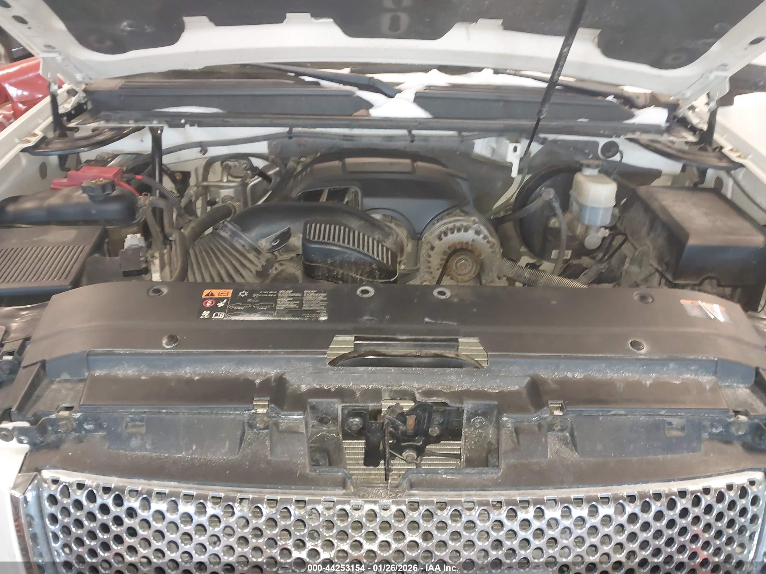 GMC YUKON image 10