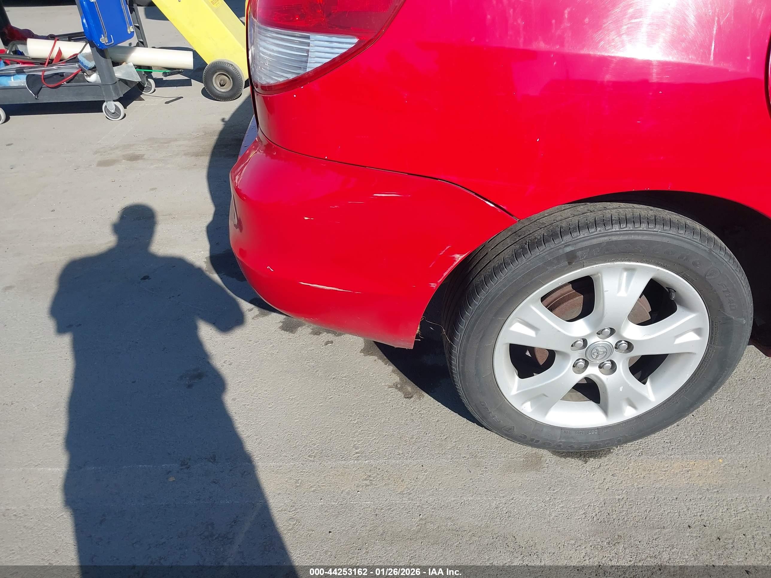 TOYOTA MATRIX image 6