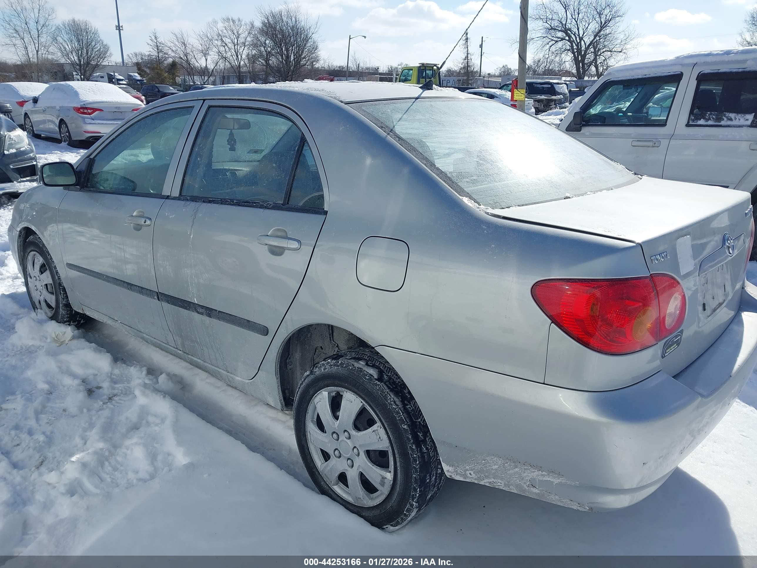 TOYOTA COROLLA image 3