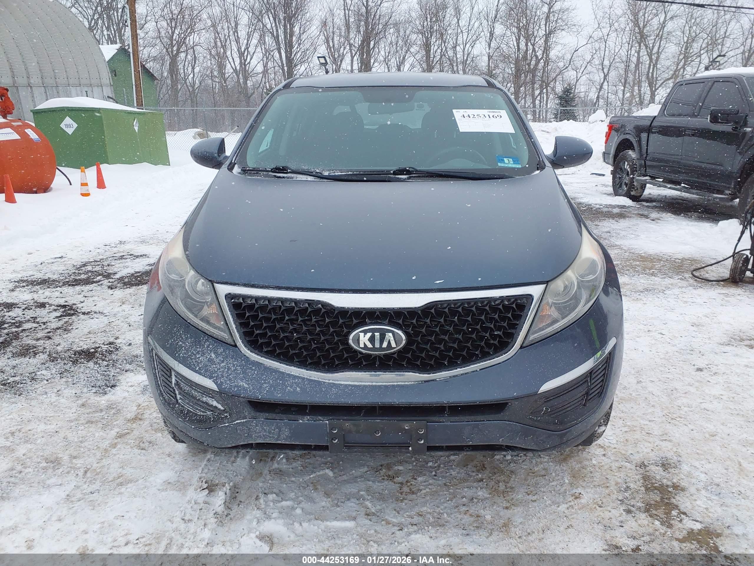 KIA SPORTAGE image 6