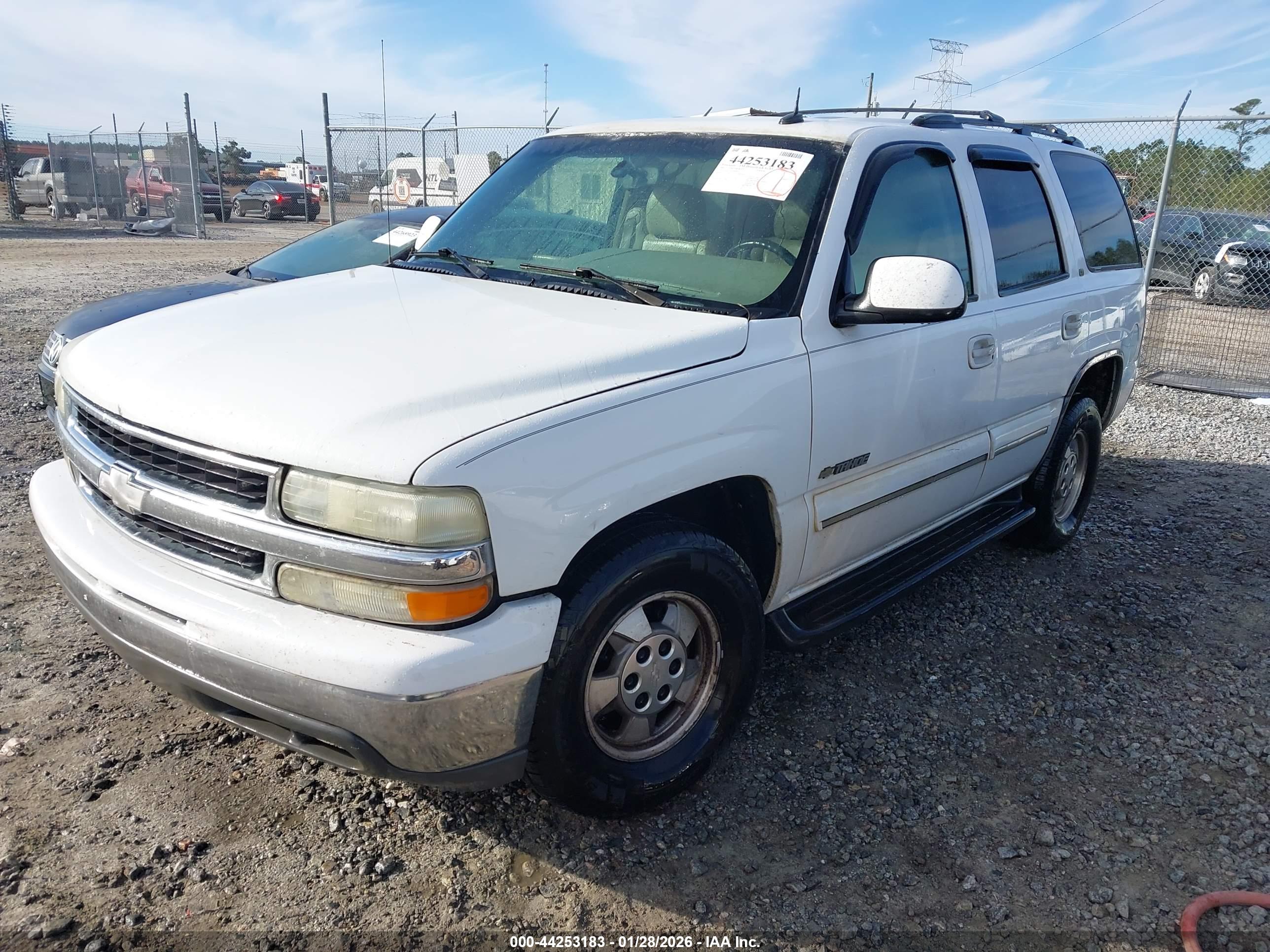 CHEVROLET TAHOE image 2