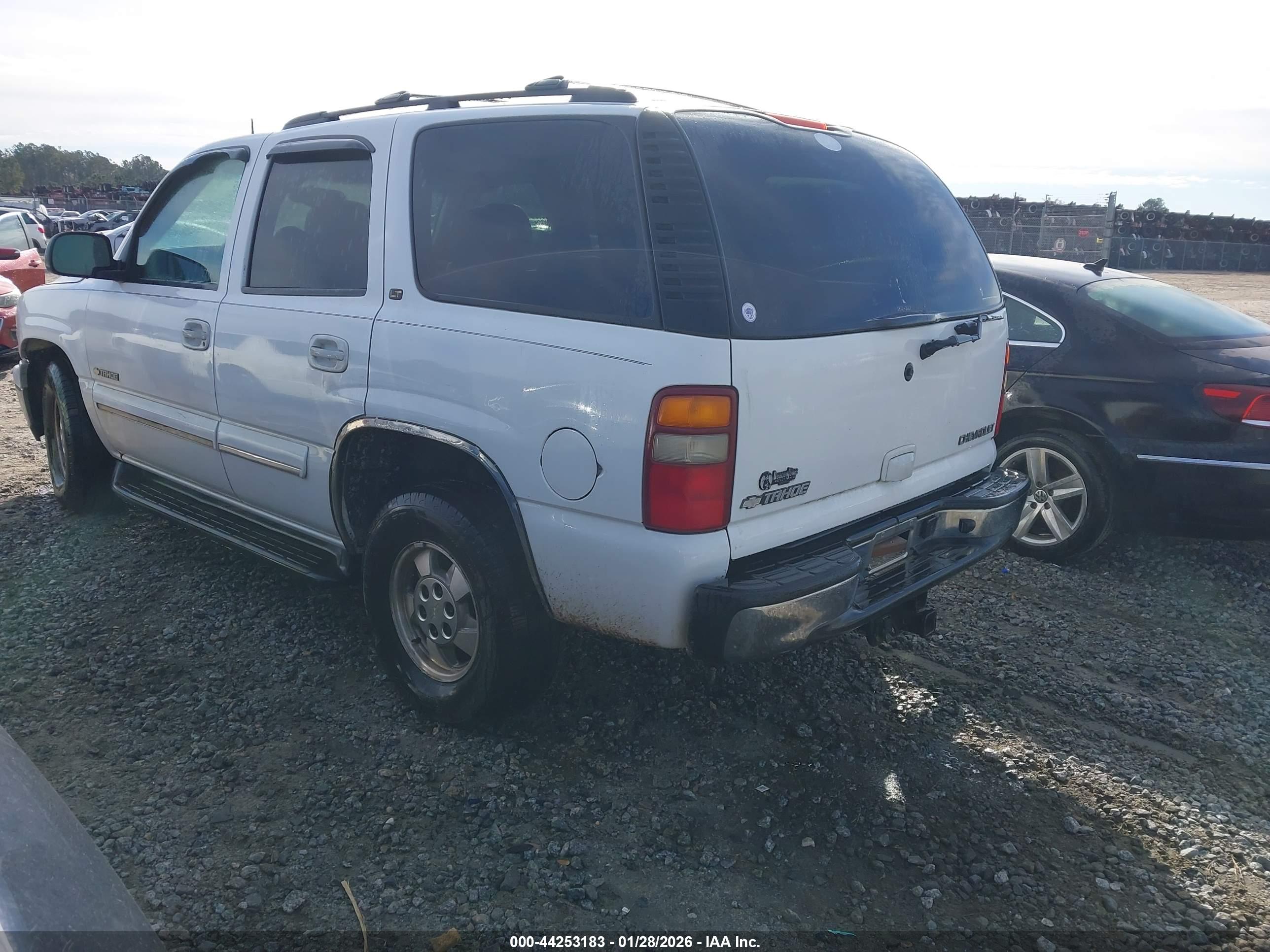 CHEVROLET TAHOE image 3