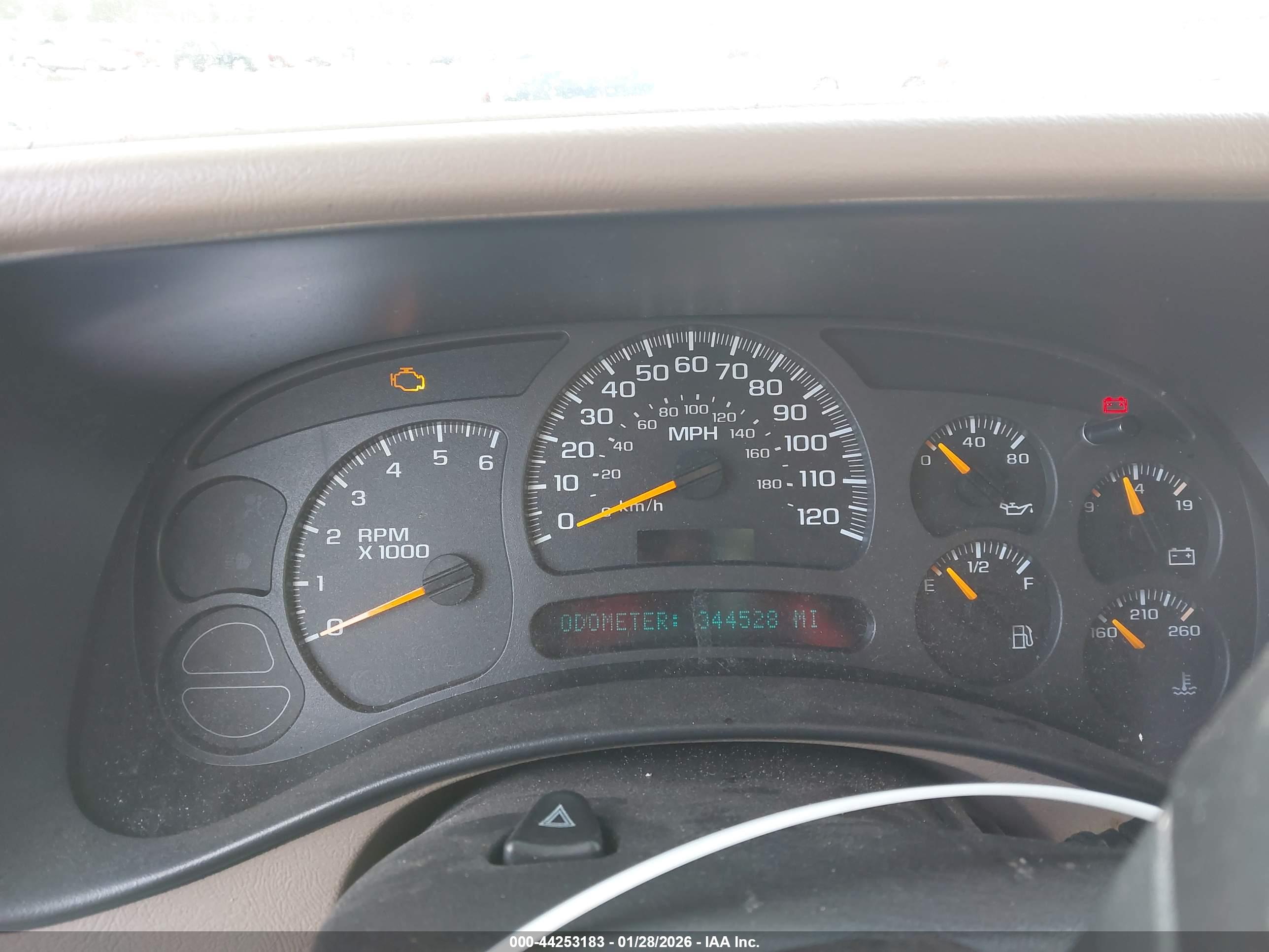 CHEVROLET TAHOE image 7