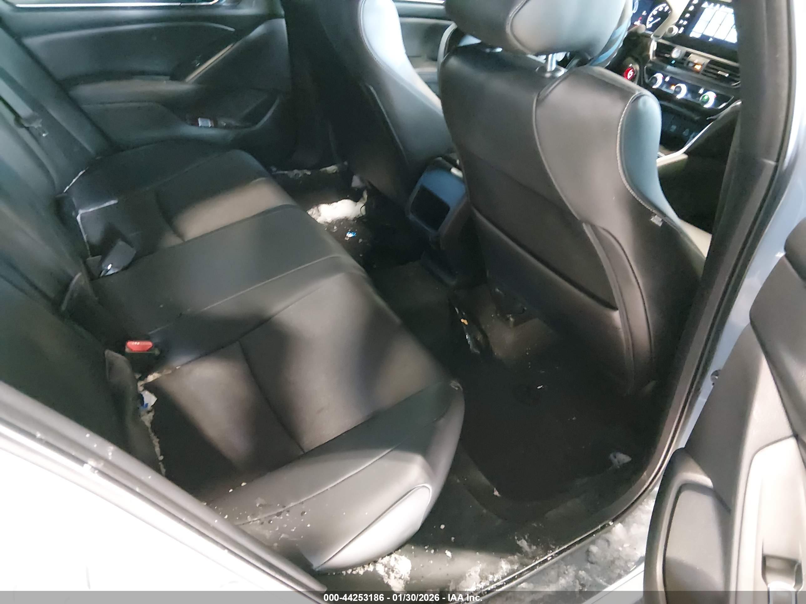 HONDA ACCORD image 8