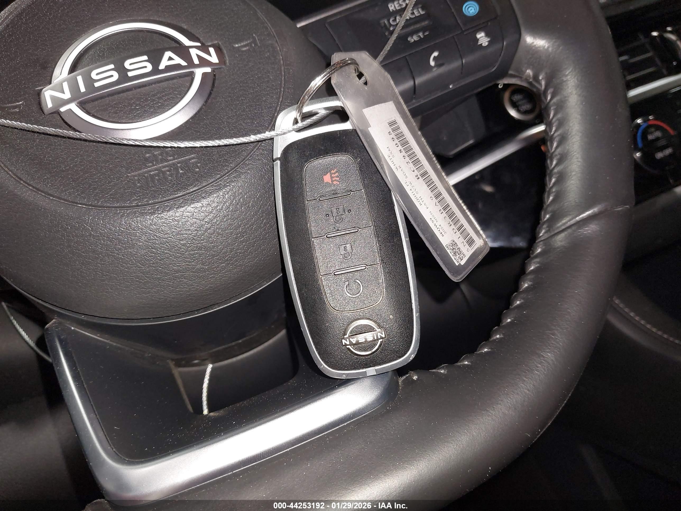 NISSAN PATHFINDER image 11