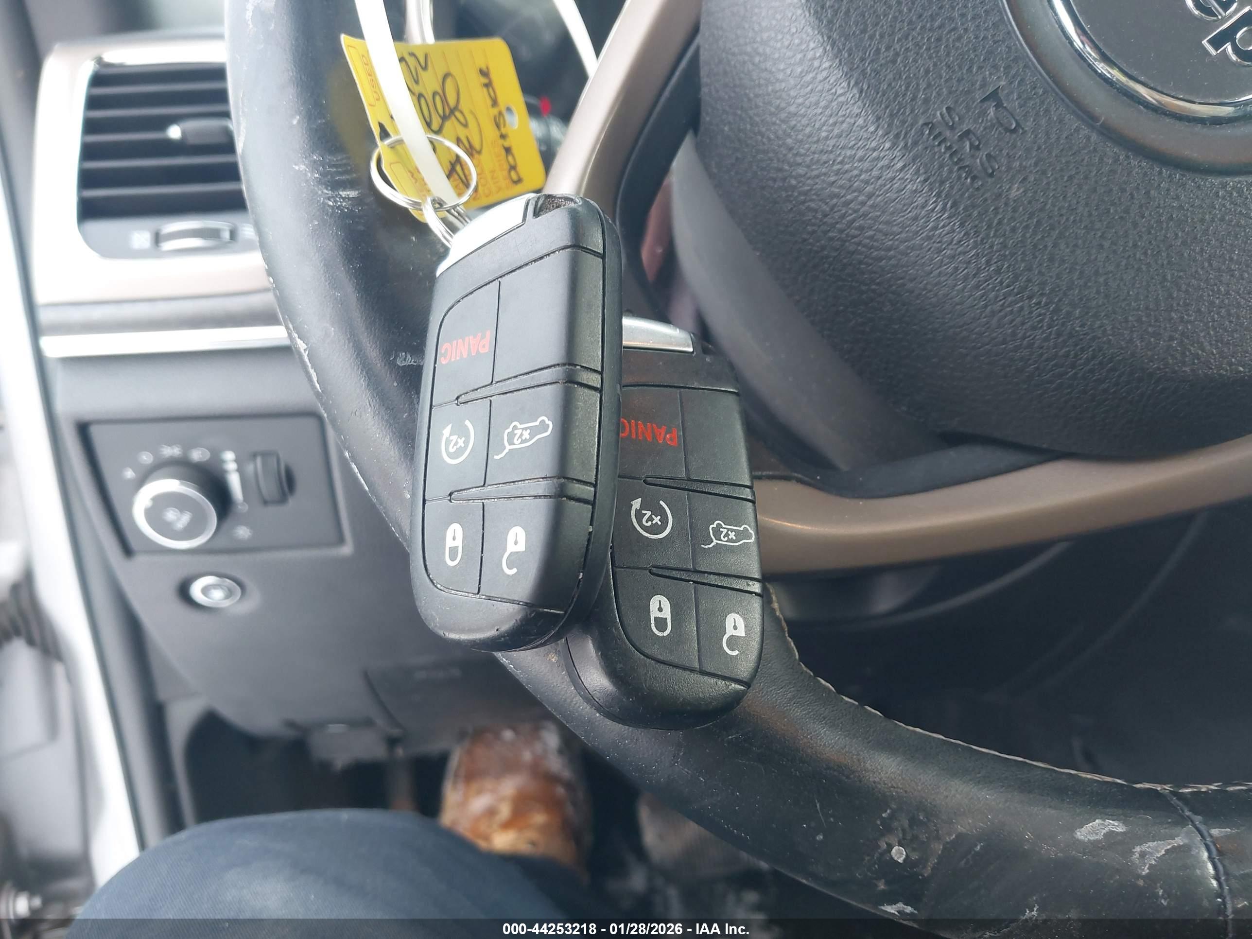 JEEP GRAND image 11