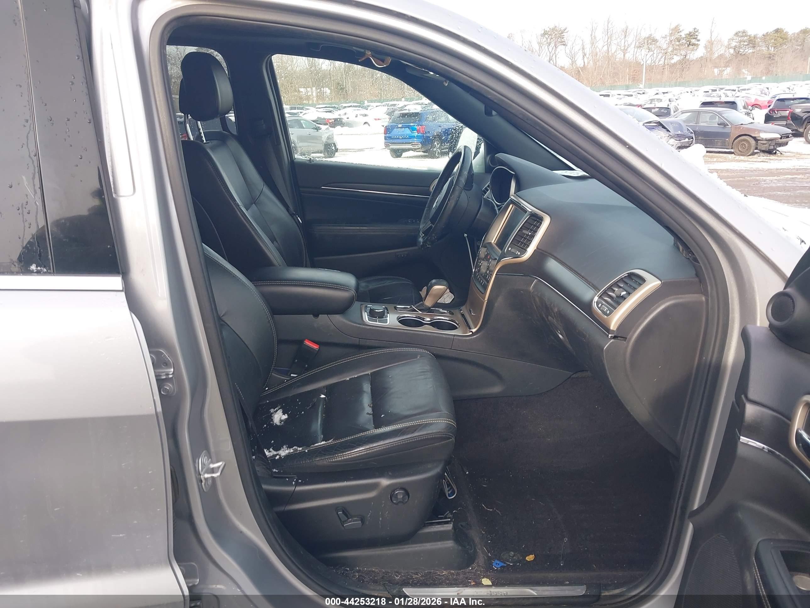 JEEP GRAND image 5
