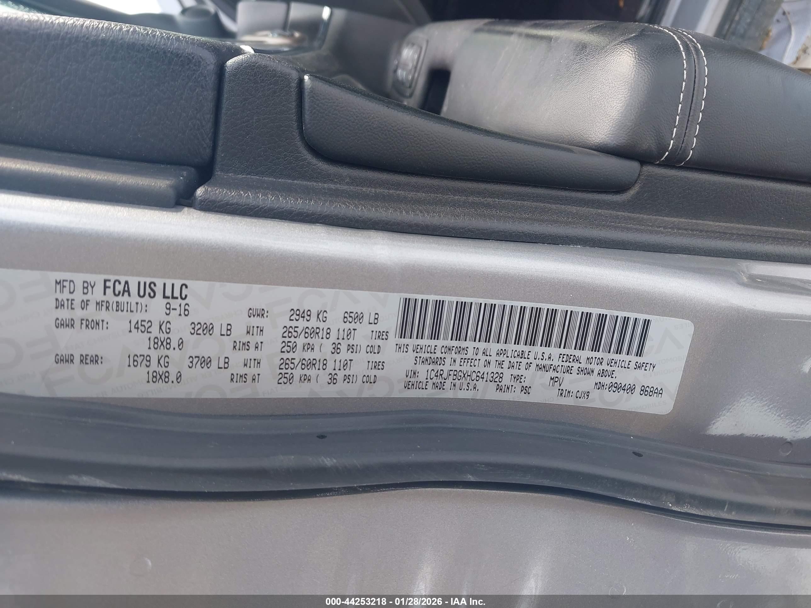 JEEP GRAND image 9