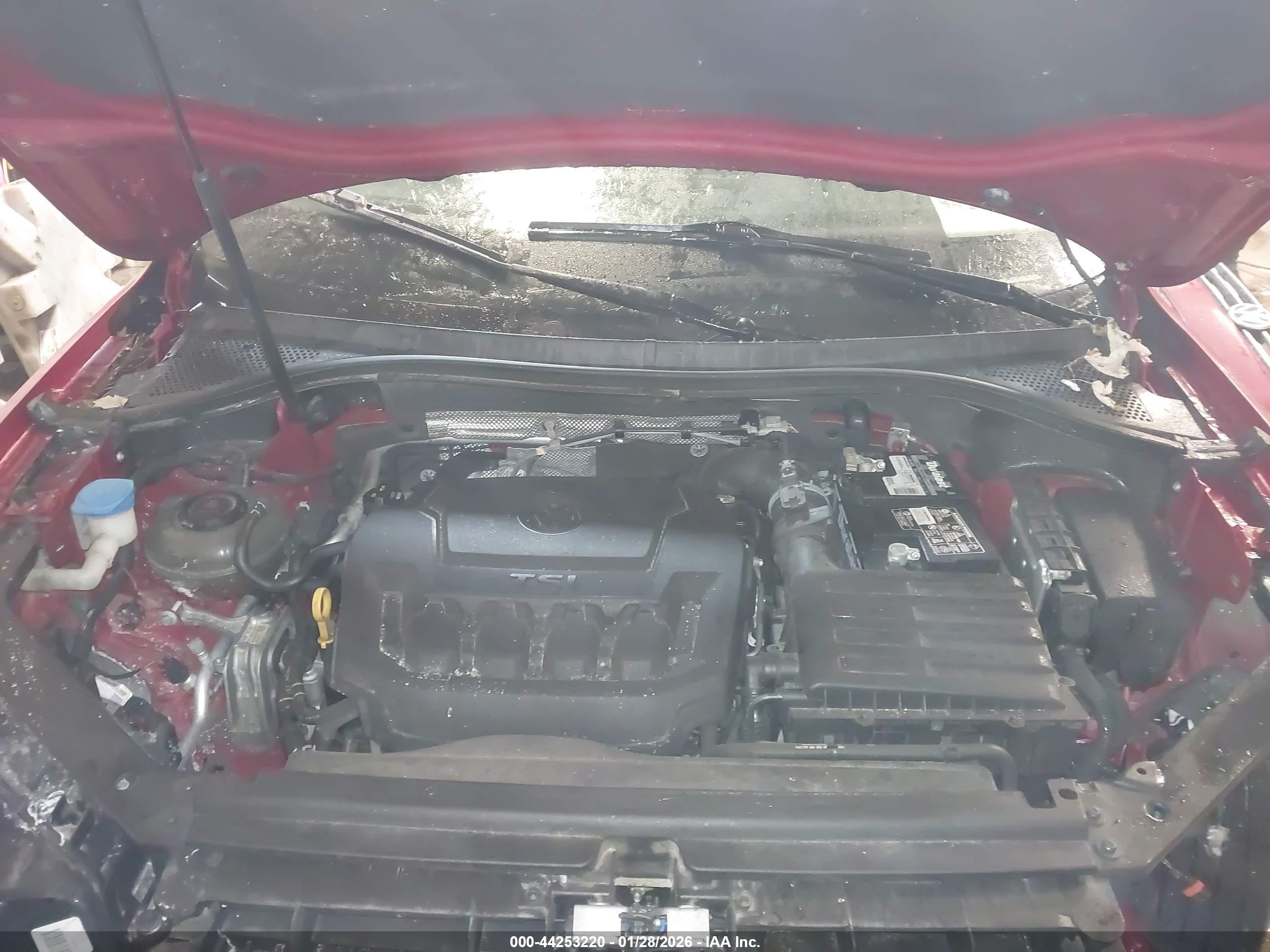 VOLKSWAGEN TIGUAN image 10