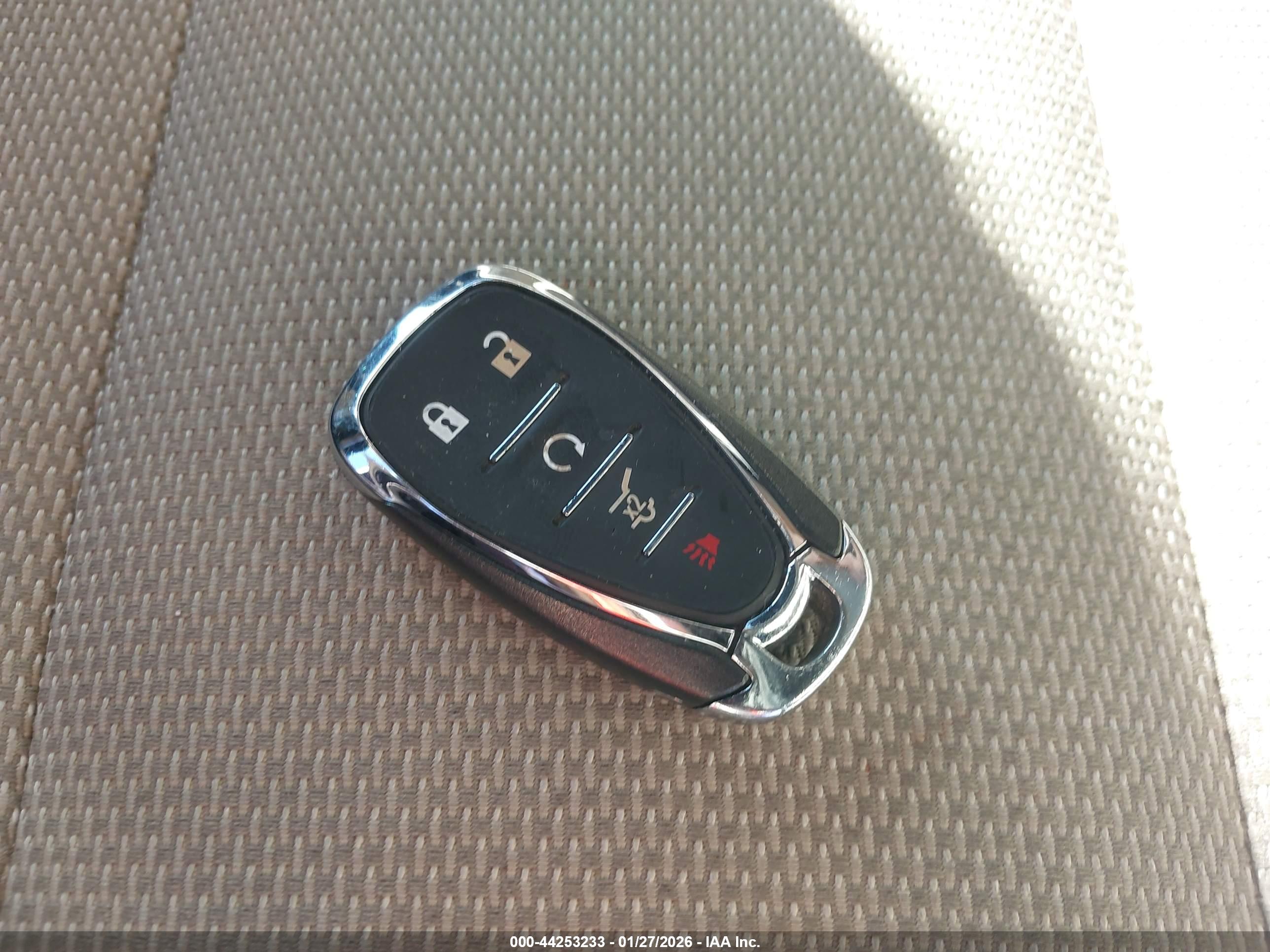 CHEVROLET TRAVERSE image 11