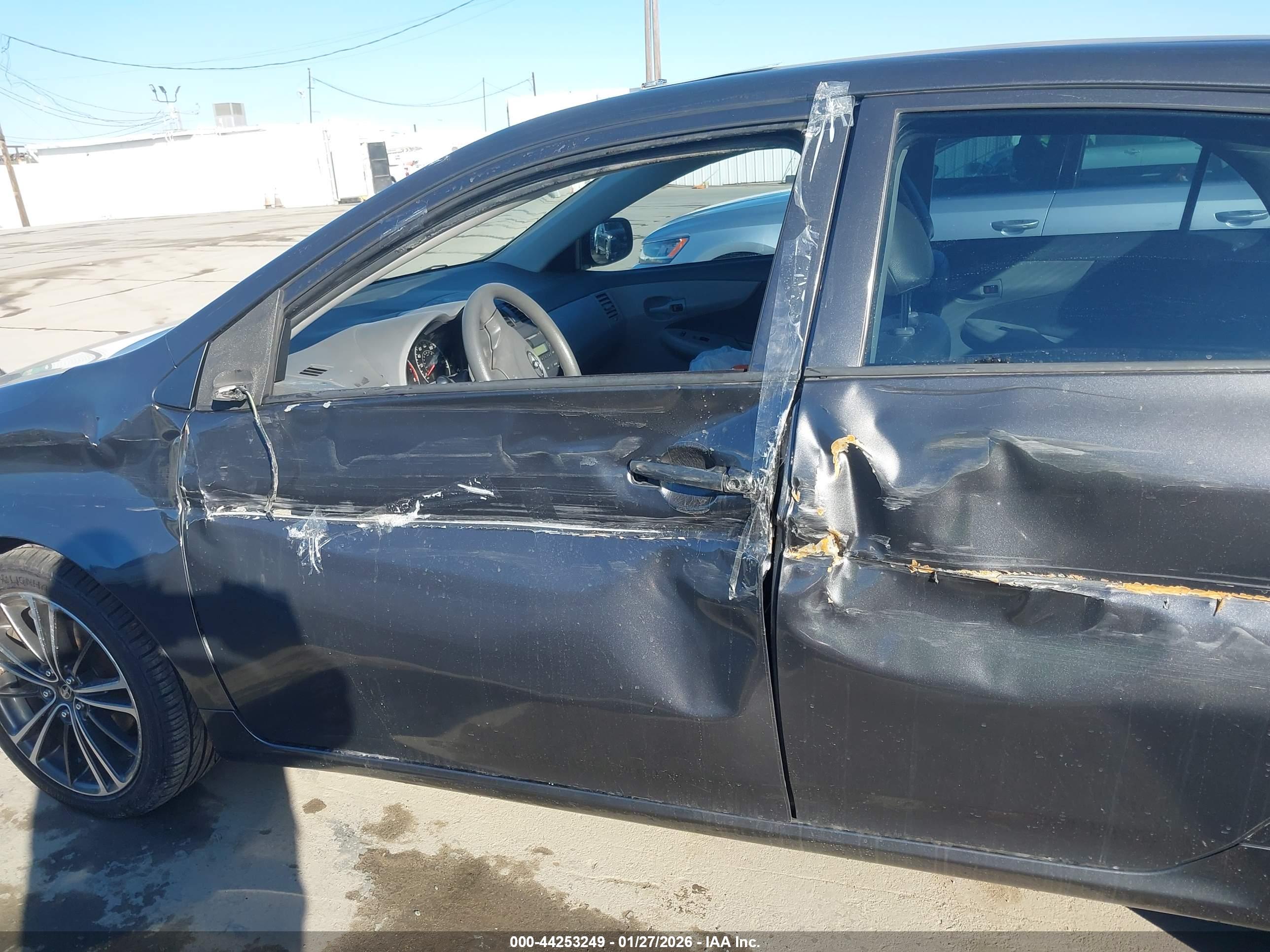 TOYOTA COROLLA image 6